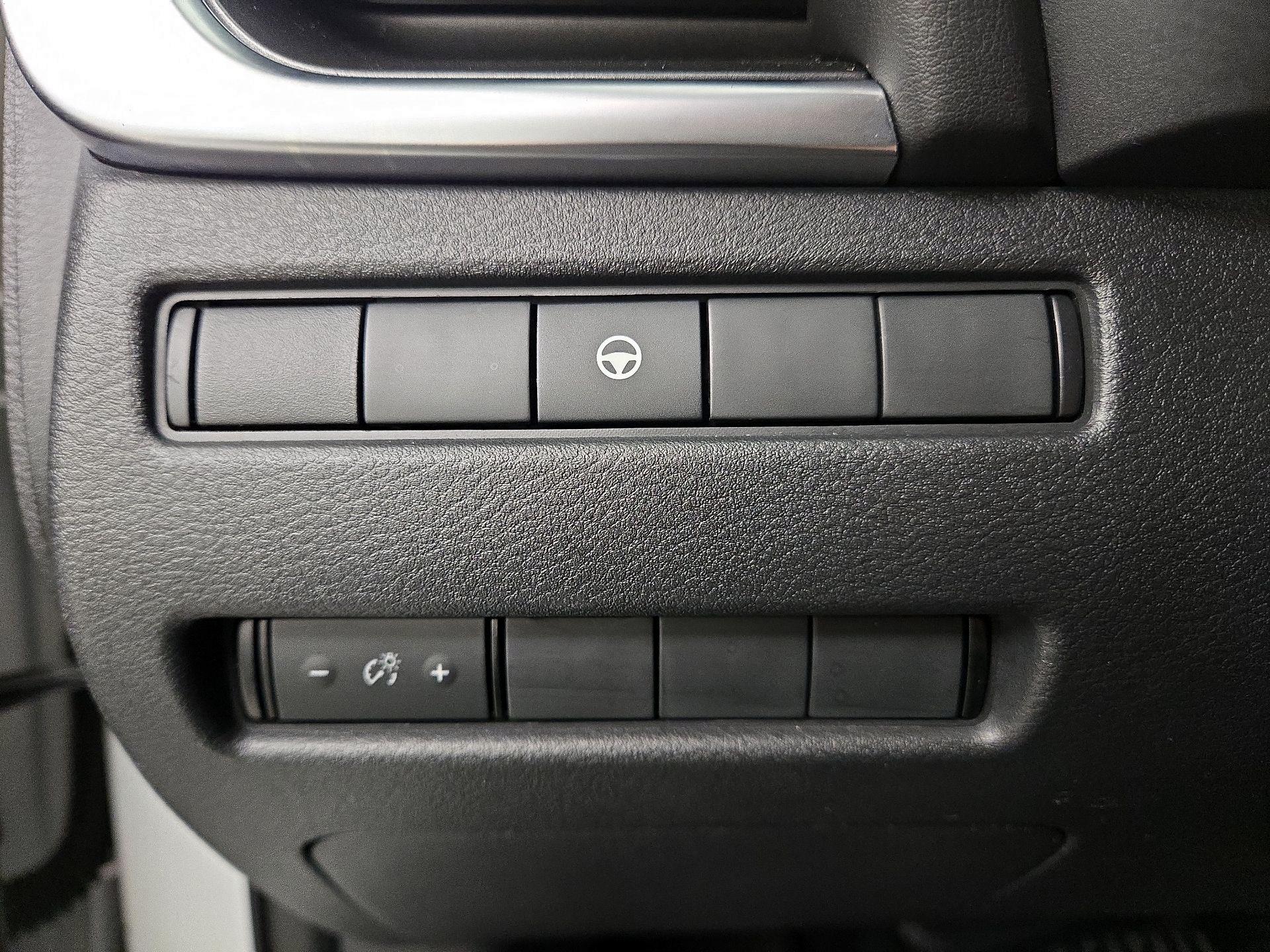 Thumbnail: 2021 Nissan Rogue - 13