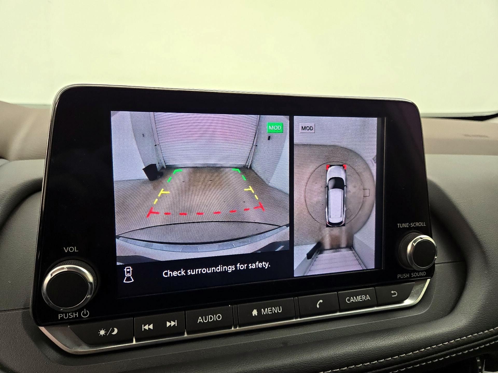 Thumbnail: 2021 Nissan Rogue - 14