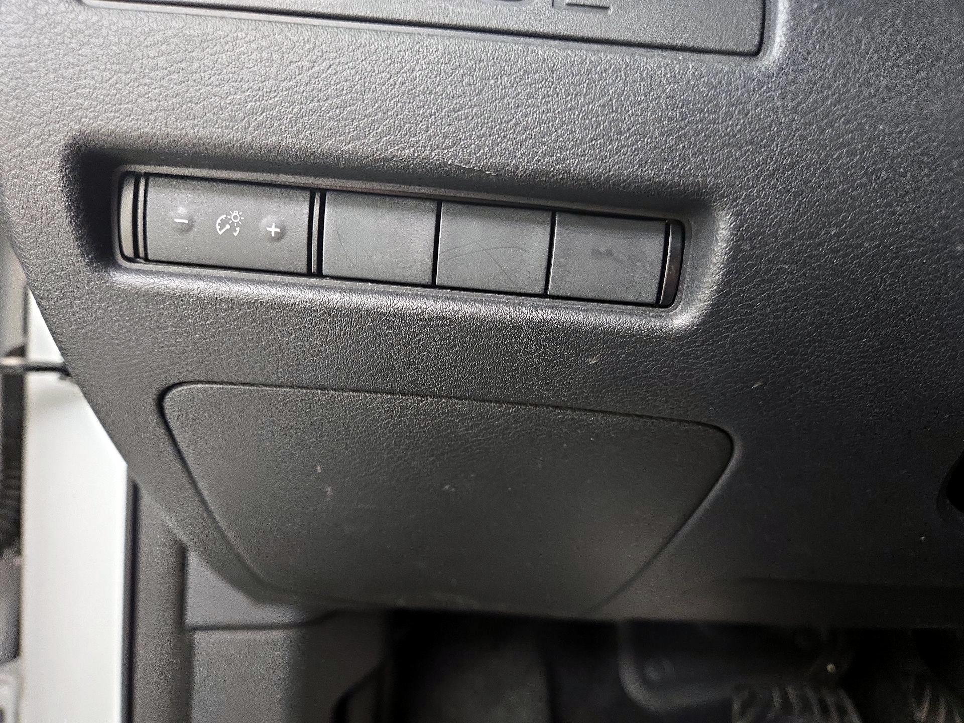 Thumbnail: 2023 Nissan Rogue - 13