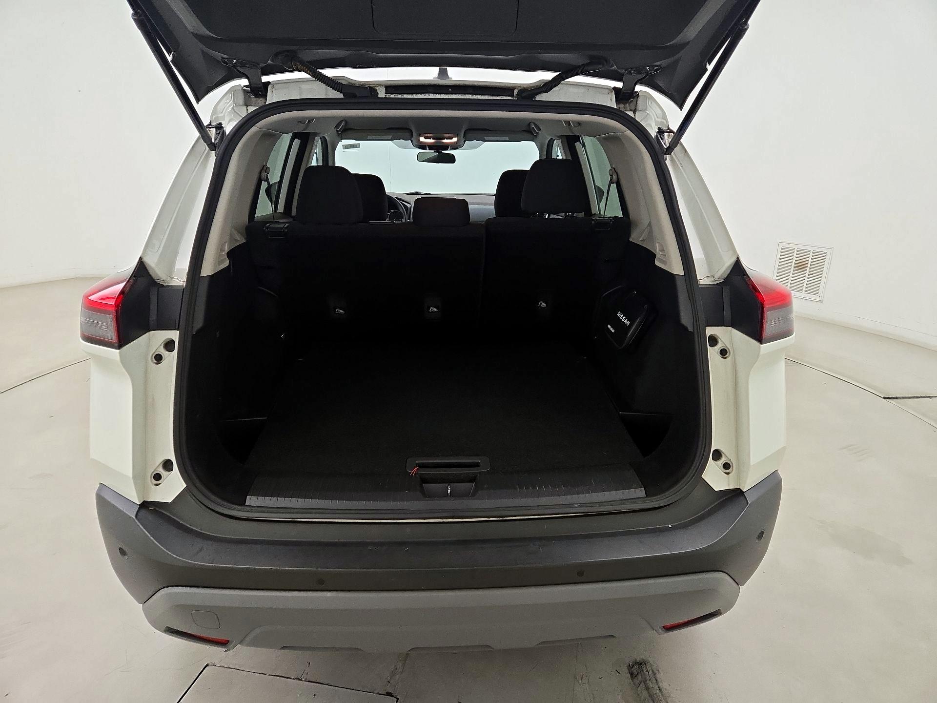 Thumbnail: 2023 Nissan Rogue - 20