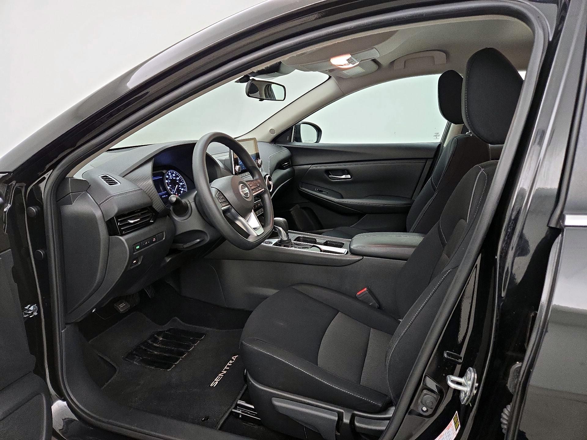 Thumbnail: 2023 Nissan Sentra - 11