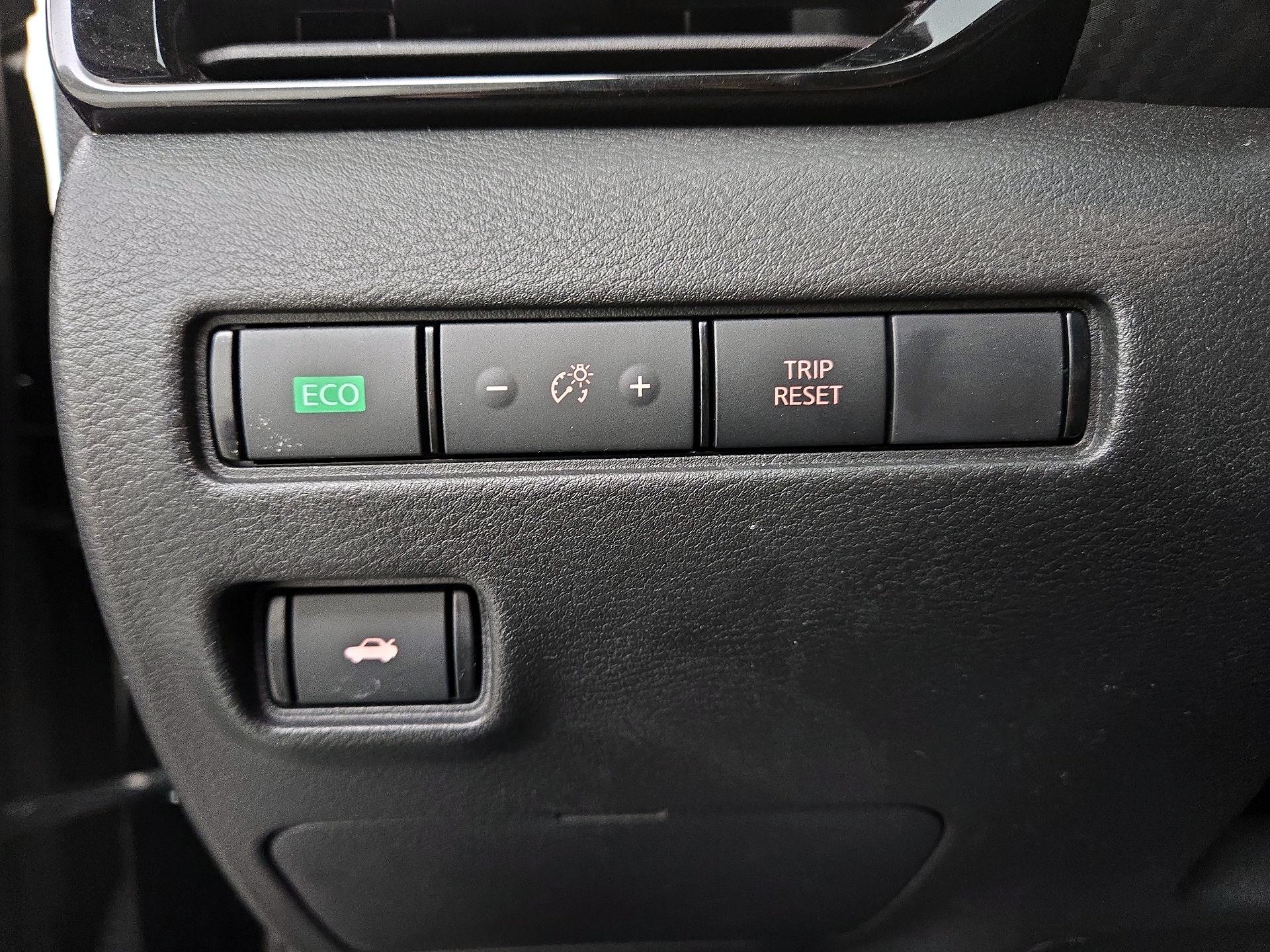 Thumbnail: 2023 Nissan Sentra - 13