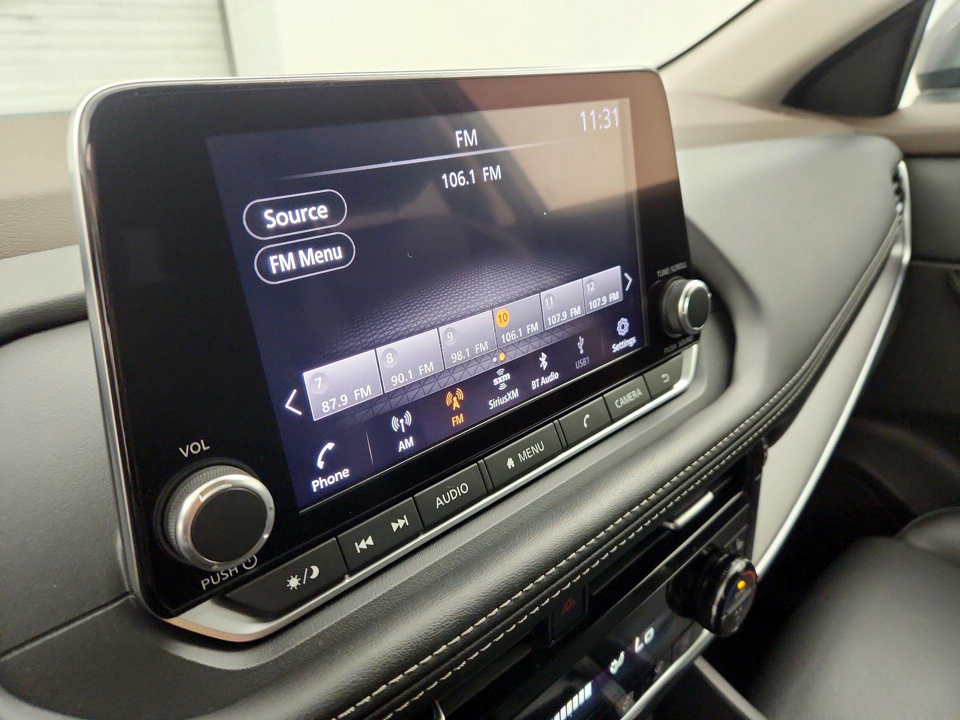 Thumbnail: 2022 Nissan Rogue - 15