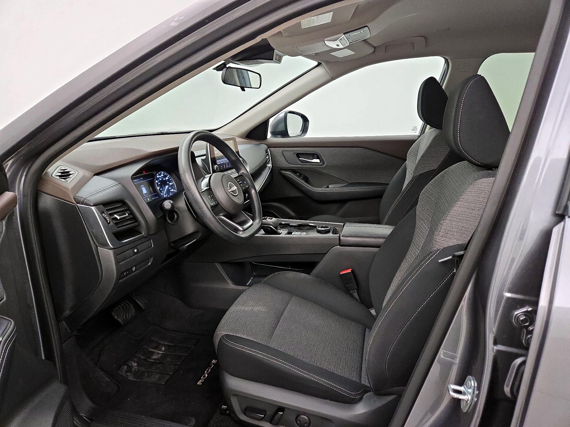 Thumbnail: 2023 Nissan Rogue - 11