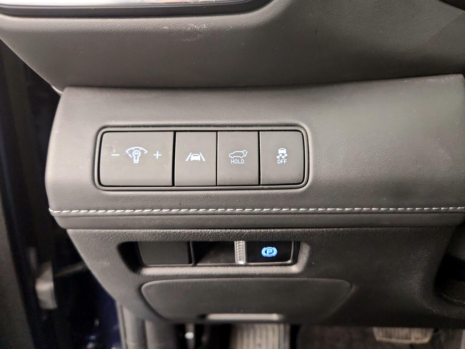 Thumbnail: 2023 Hyundai Santa Fe - 13