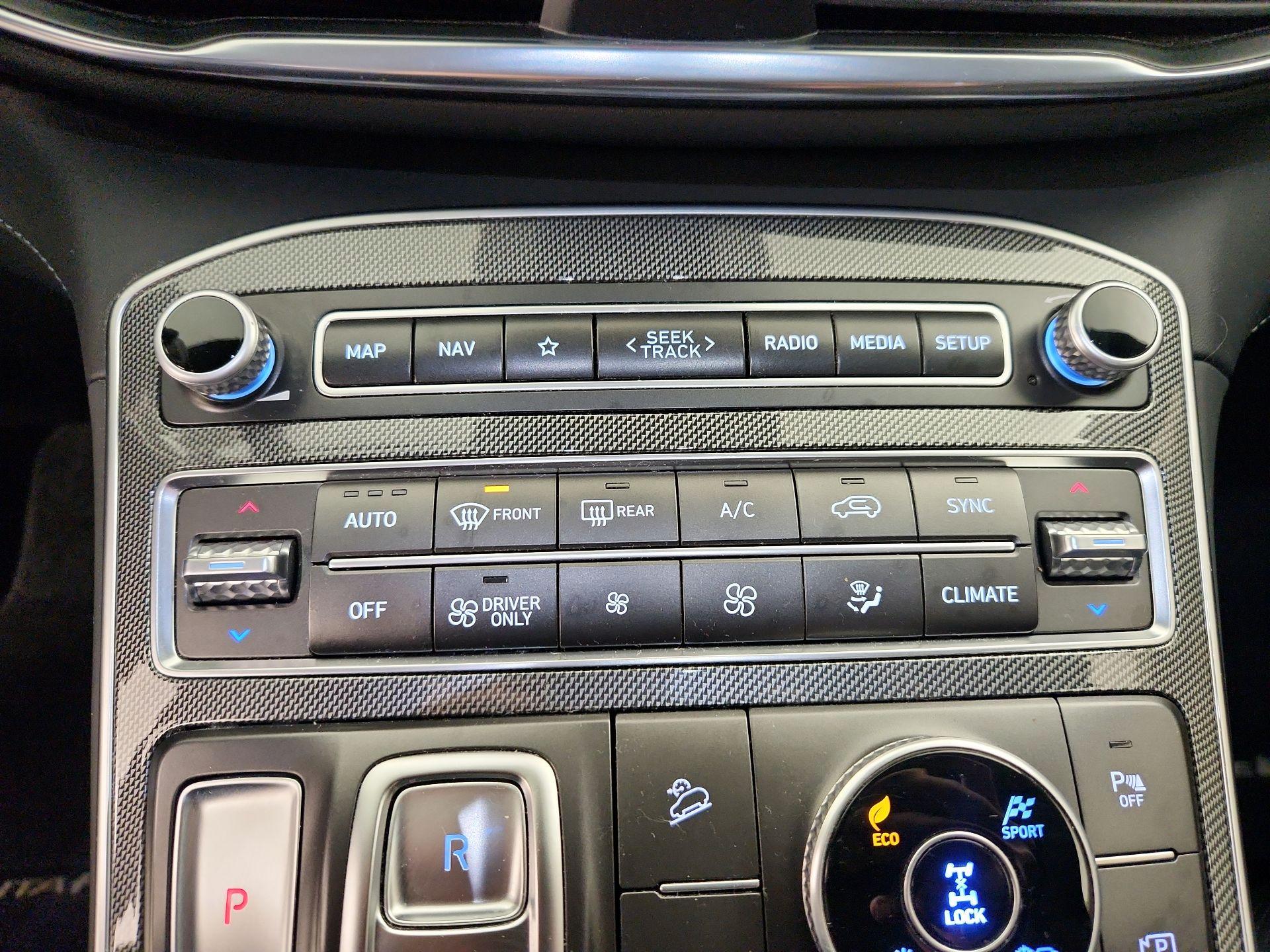 Thumbnail: 2023 Hyundai Santa Fe - 17