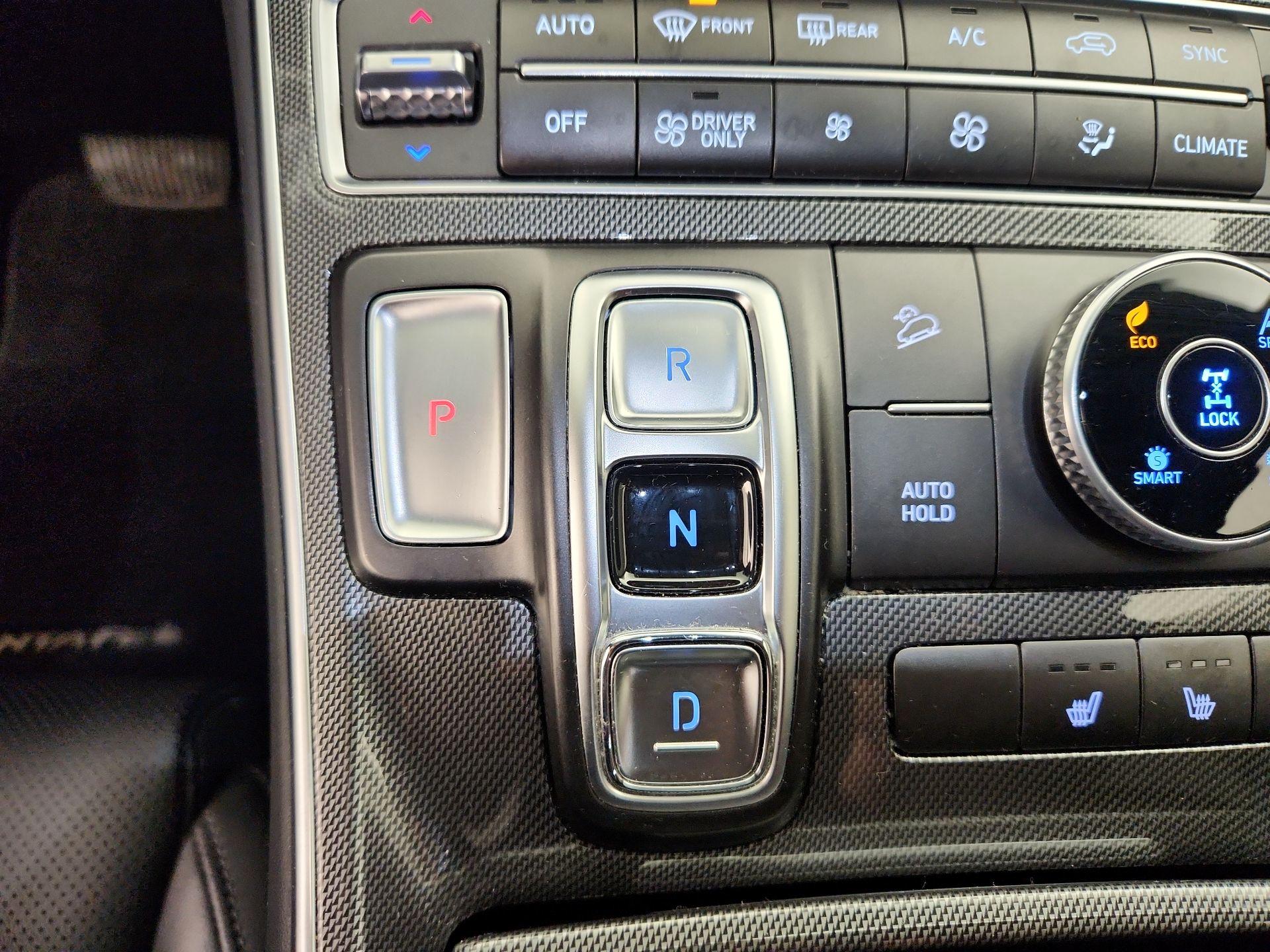 Thumbnail: 2023 Hyundai Santa Fe - 18