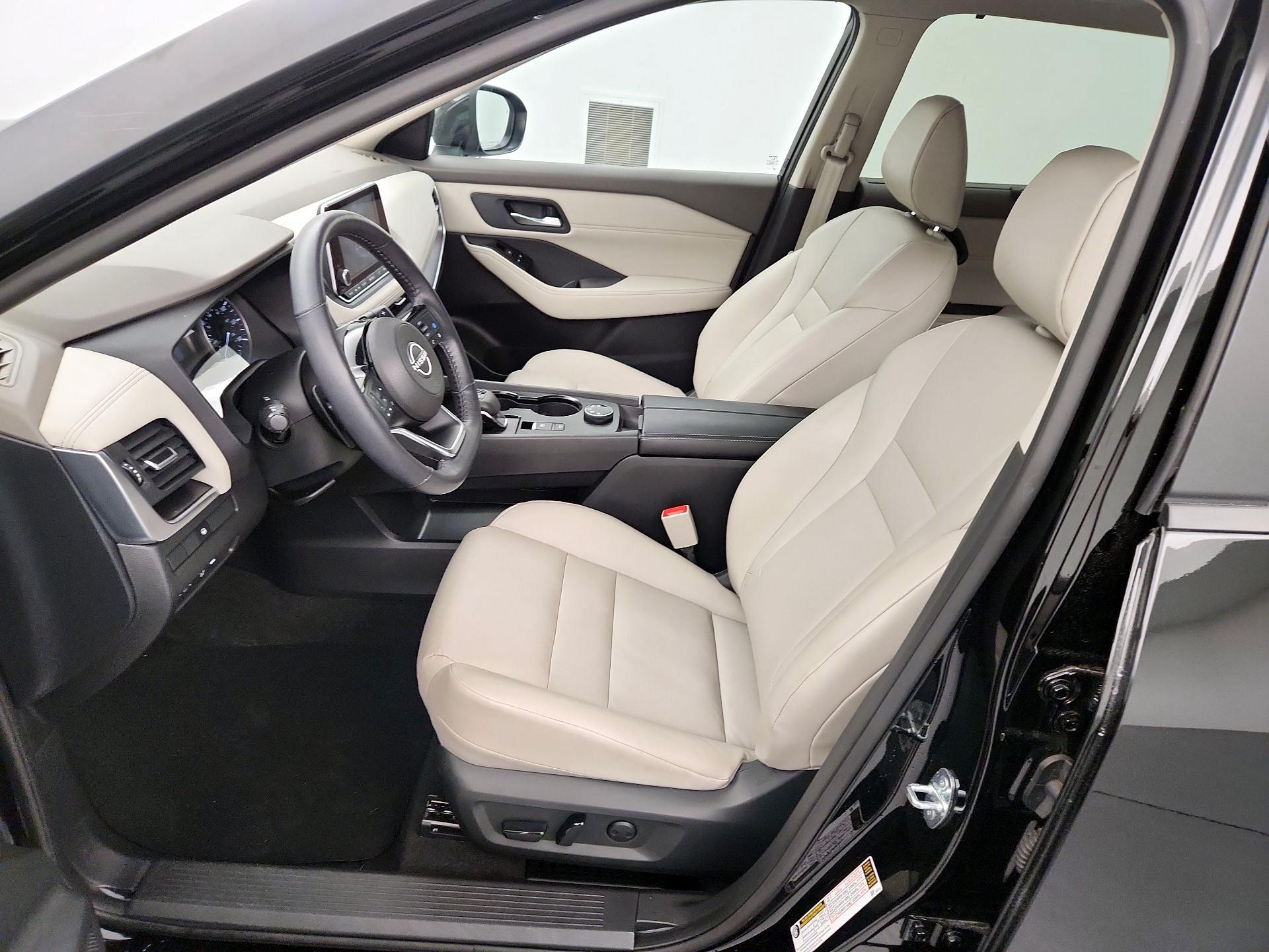 Thumbnail: 2023 Nissan Rogue - 11