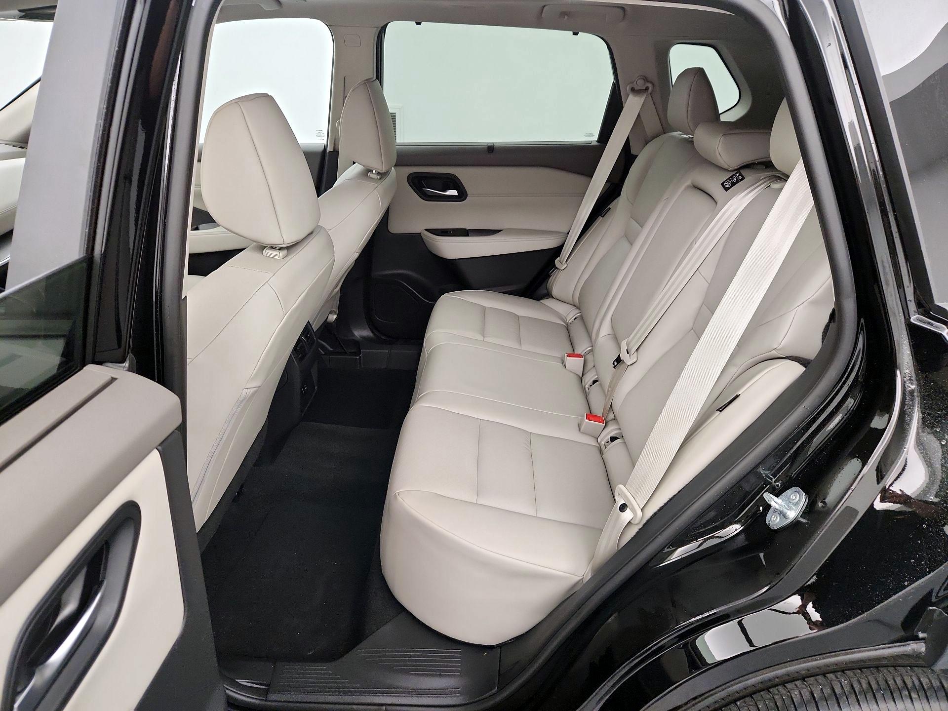 Thumbnail: 2023 Nissan Rogue - 20