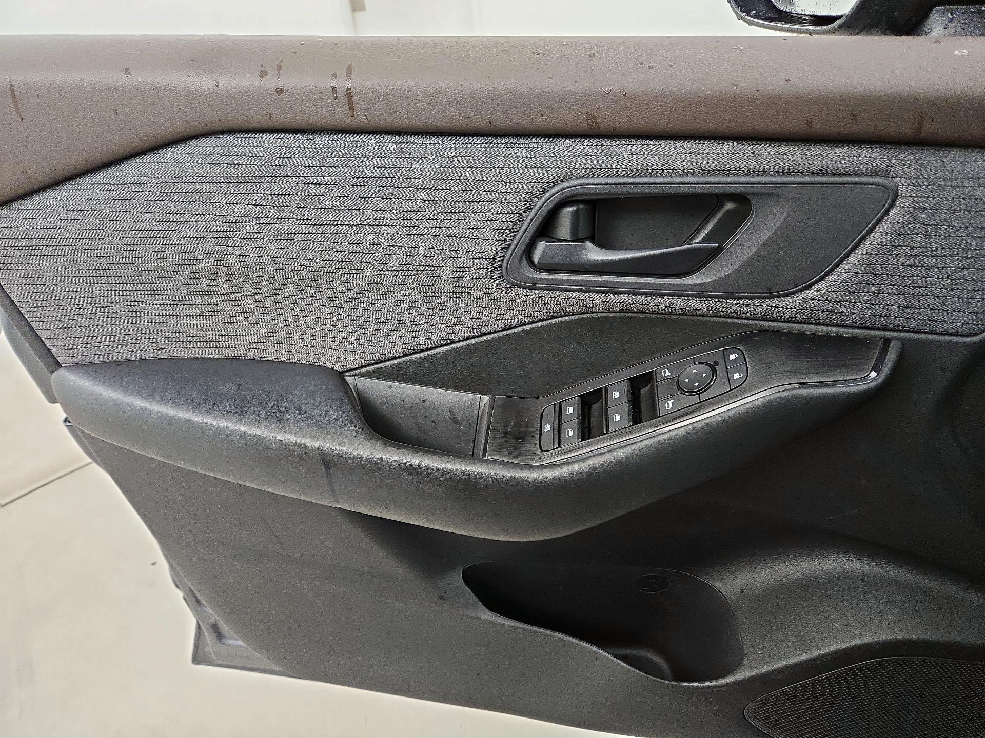 Thumbnail: 2023 Nissan Rogue - 12