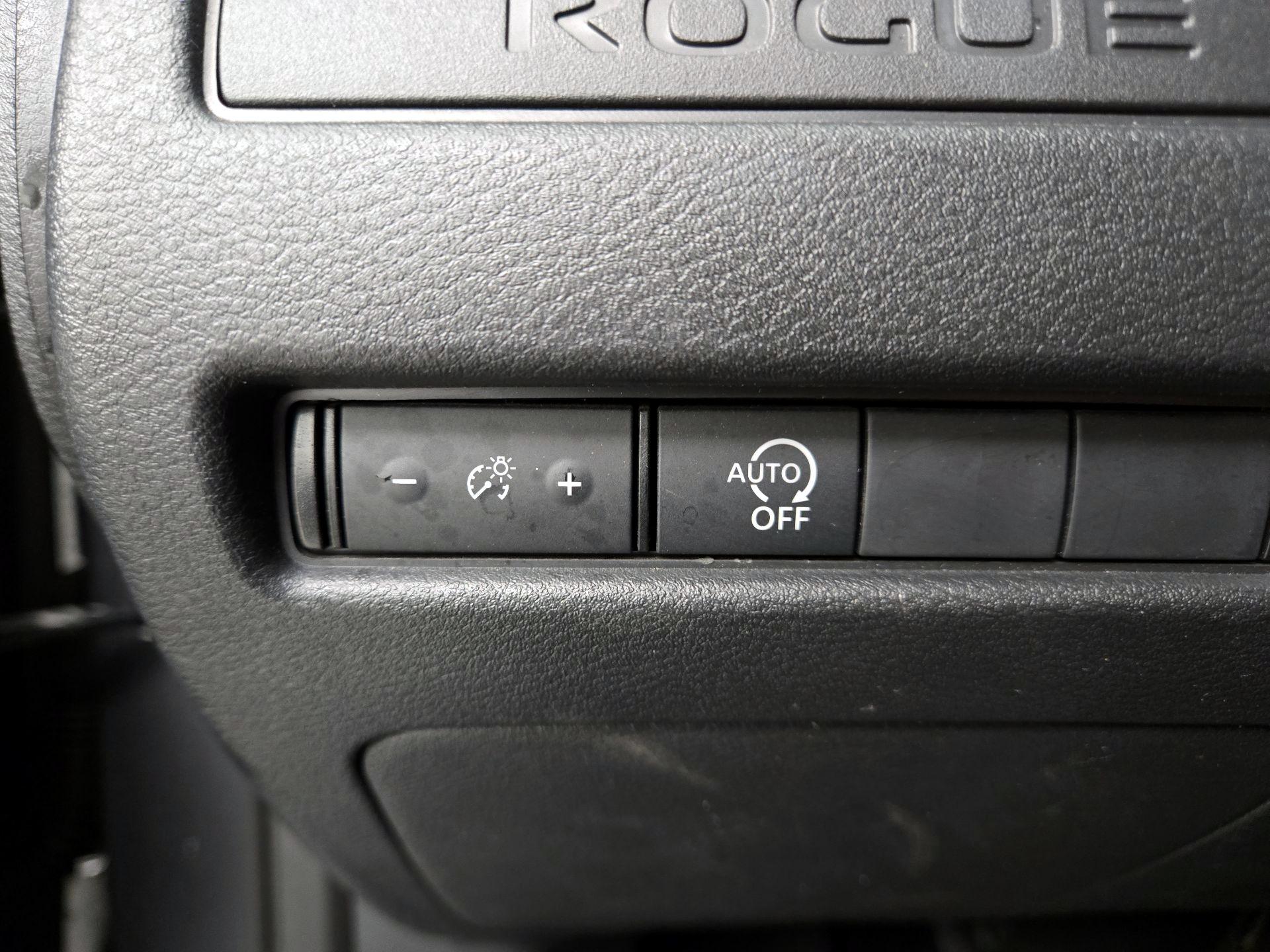 Thumbnail: 2023 Nissan Rogue - 13