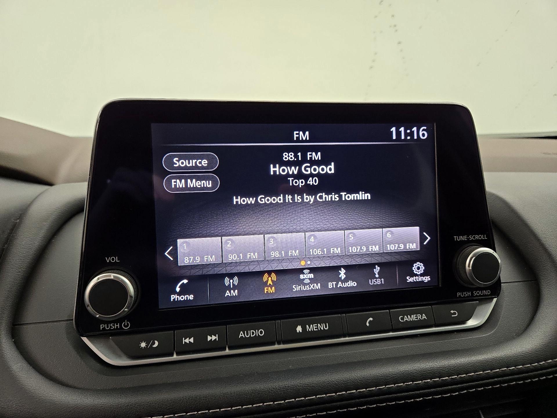 Thumbnail: 2023 Nissan Rogue - 15