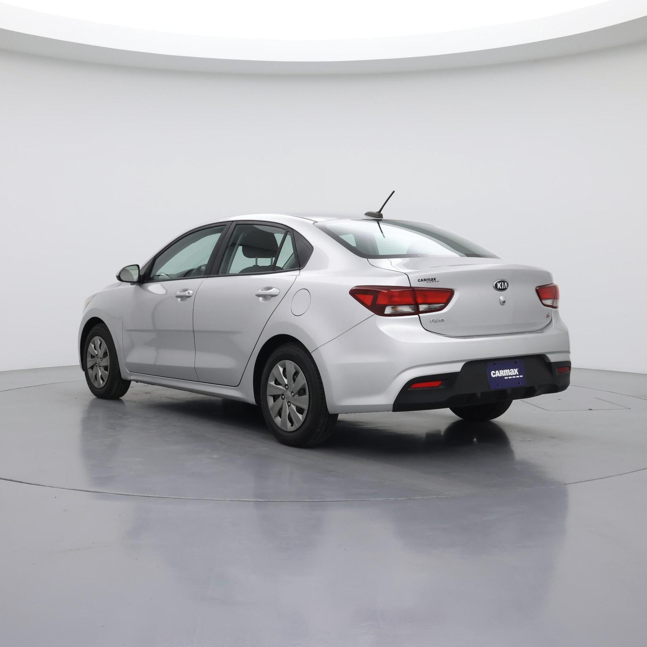 Thumbnail: 2020 Kia Rio - 2