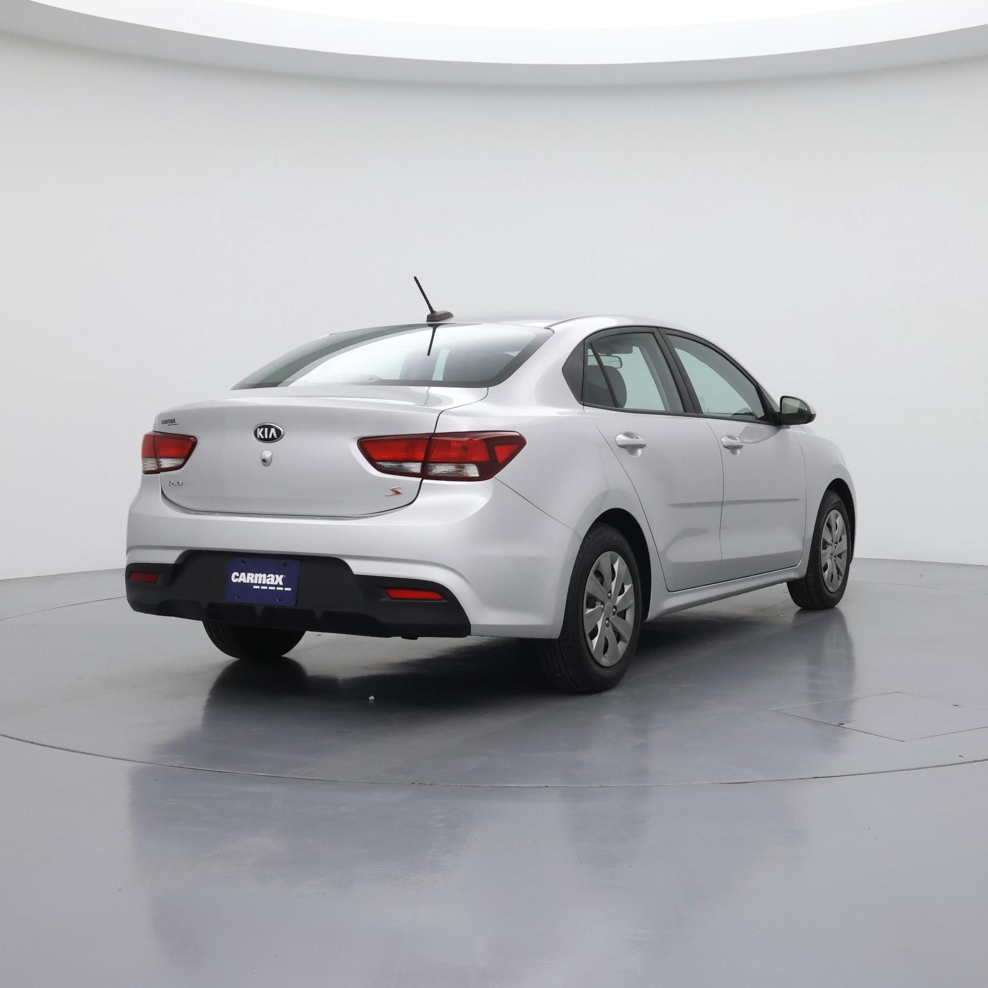 Thumbnail: 2020 Kia Rio - 8