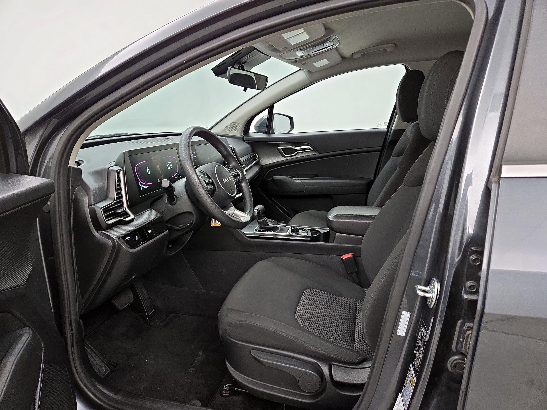 Thumbnail: 2024 Kia Sportage - 11