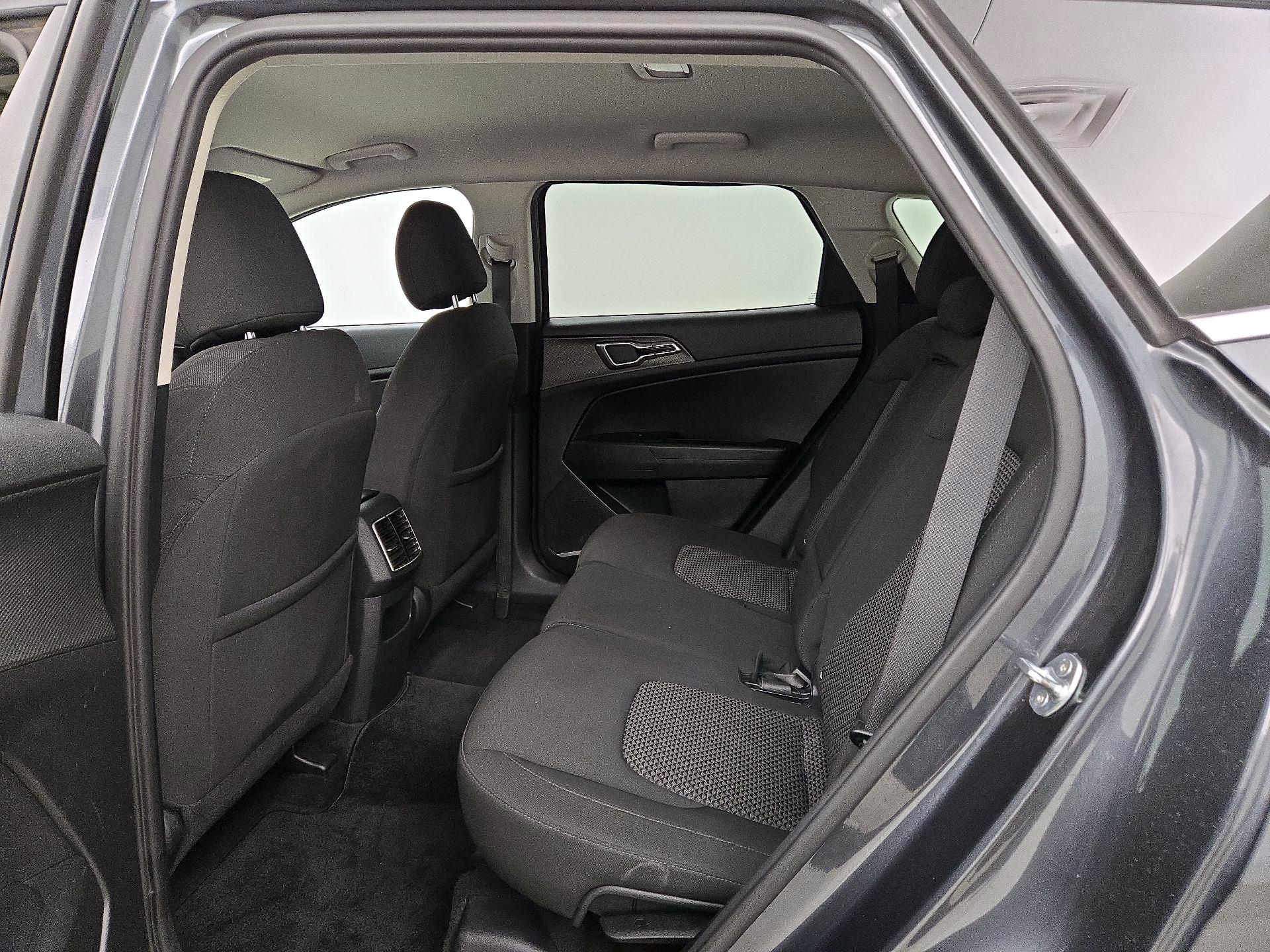 Thumbnail: 2024 Kia Sportage - 19