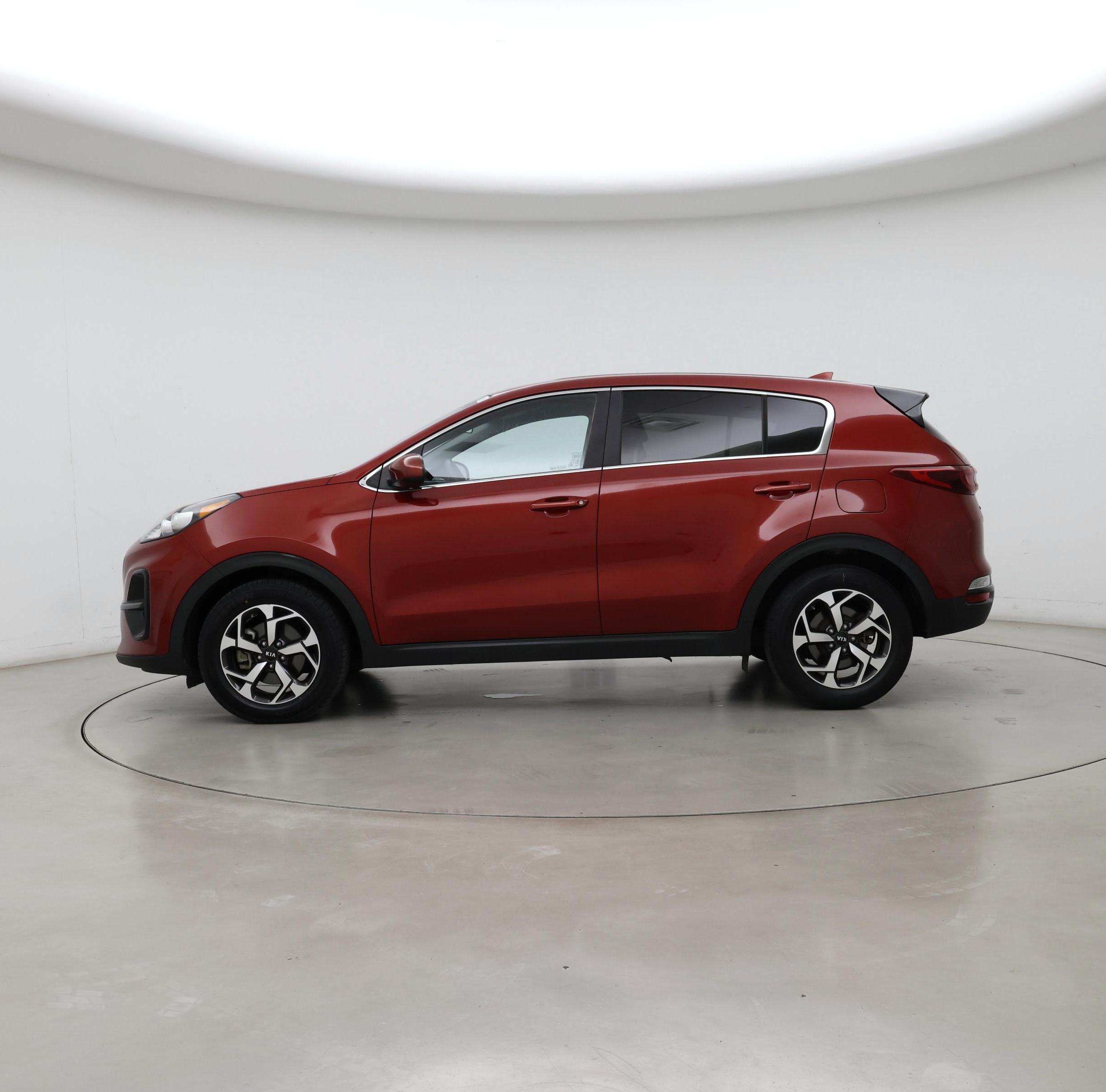 Thumbnail: 2020 Kia Sportage - 3
