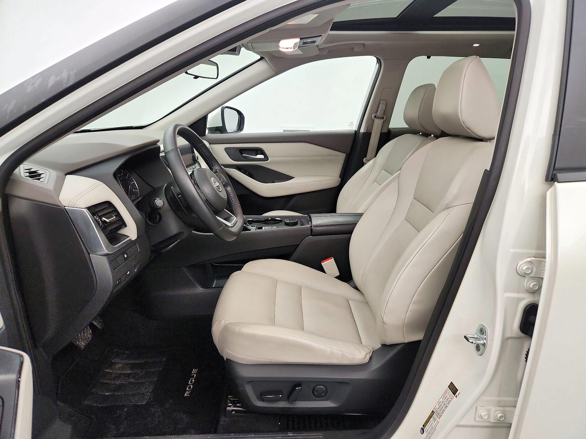 Thumbnail: 2023 Nissan Rogue - 11