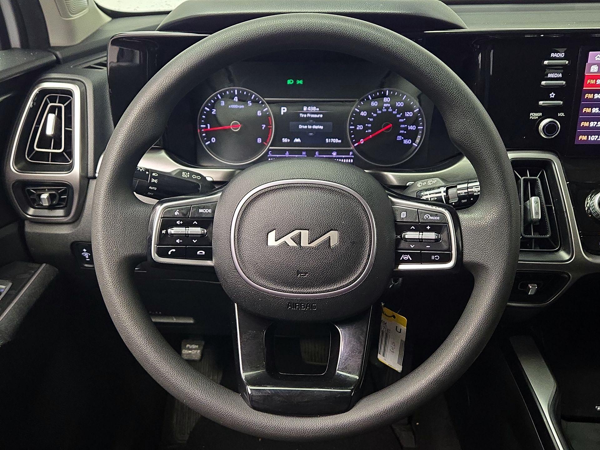 Thumbnail: 2023 Kia Sorento - 10