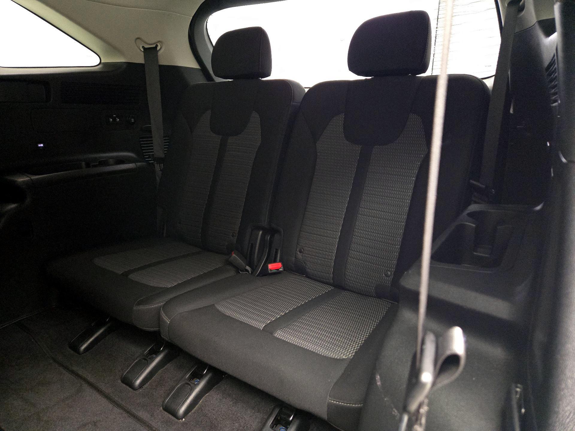 Thumbnail: 2023 Kia Sorento - 20