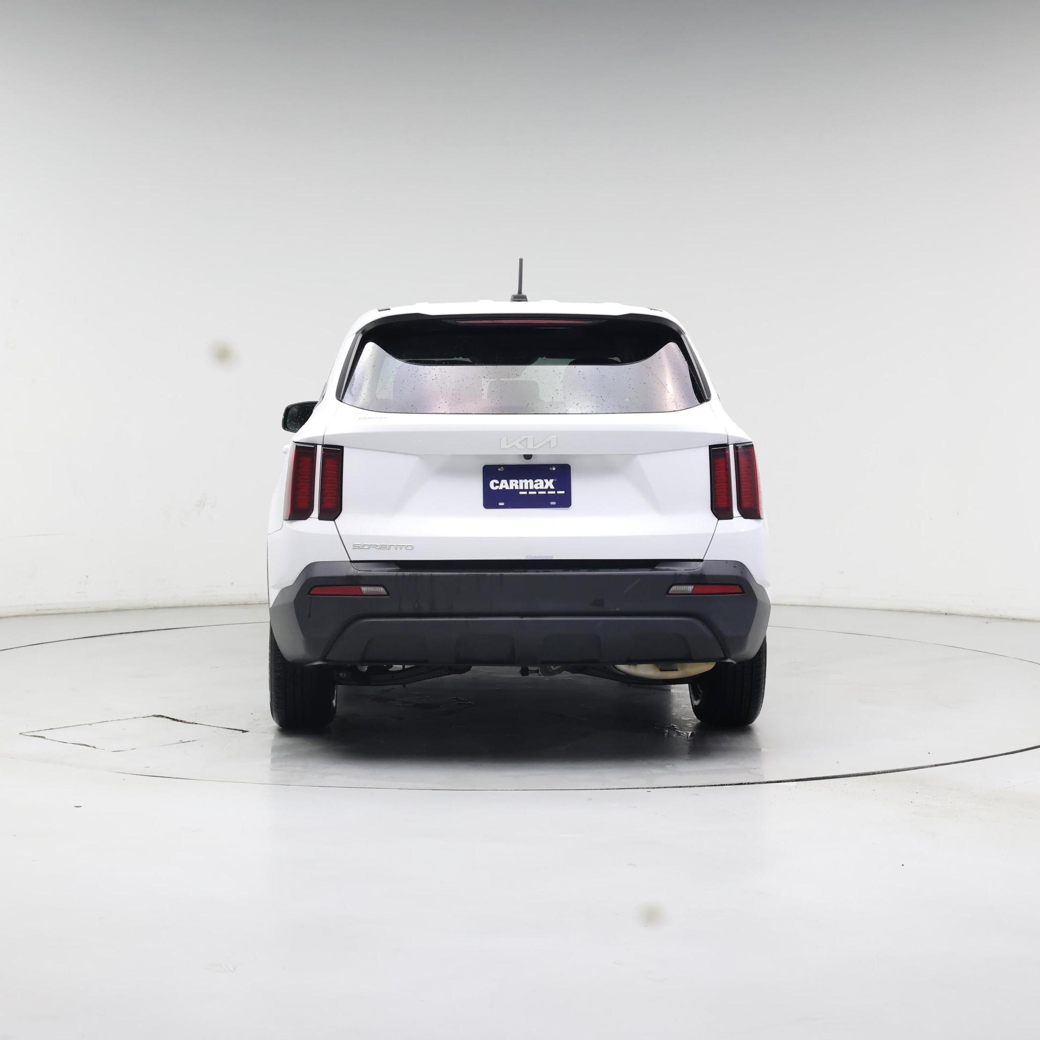 Thumbnail: 2023 Kia Sorento - 6