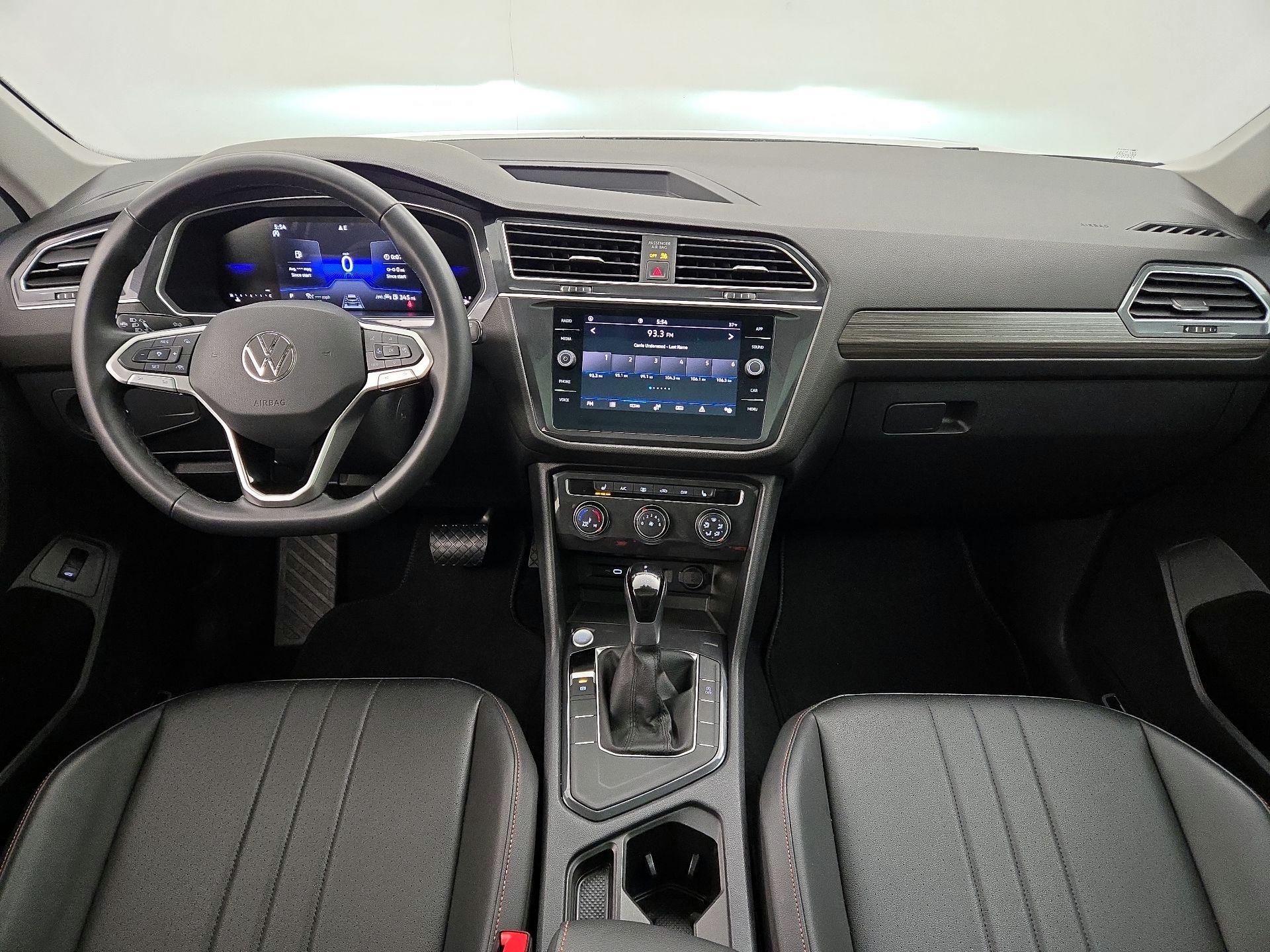 Thumbnail: 2024 Volkswagen Tiguan - 9