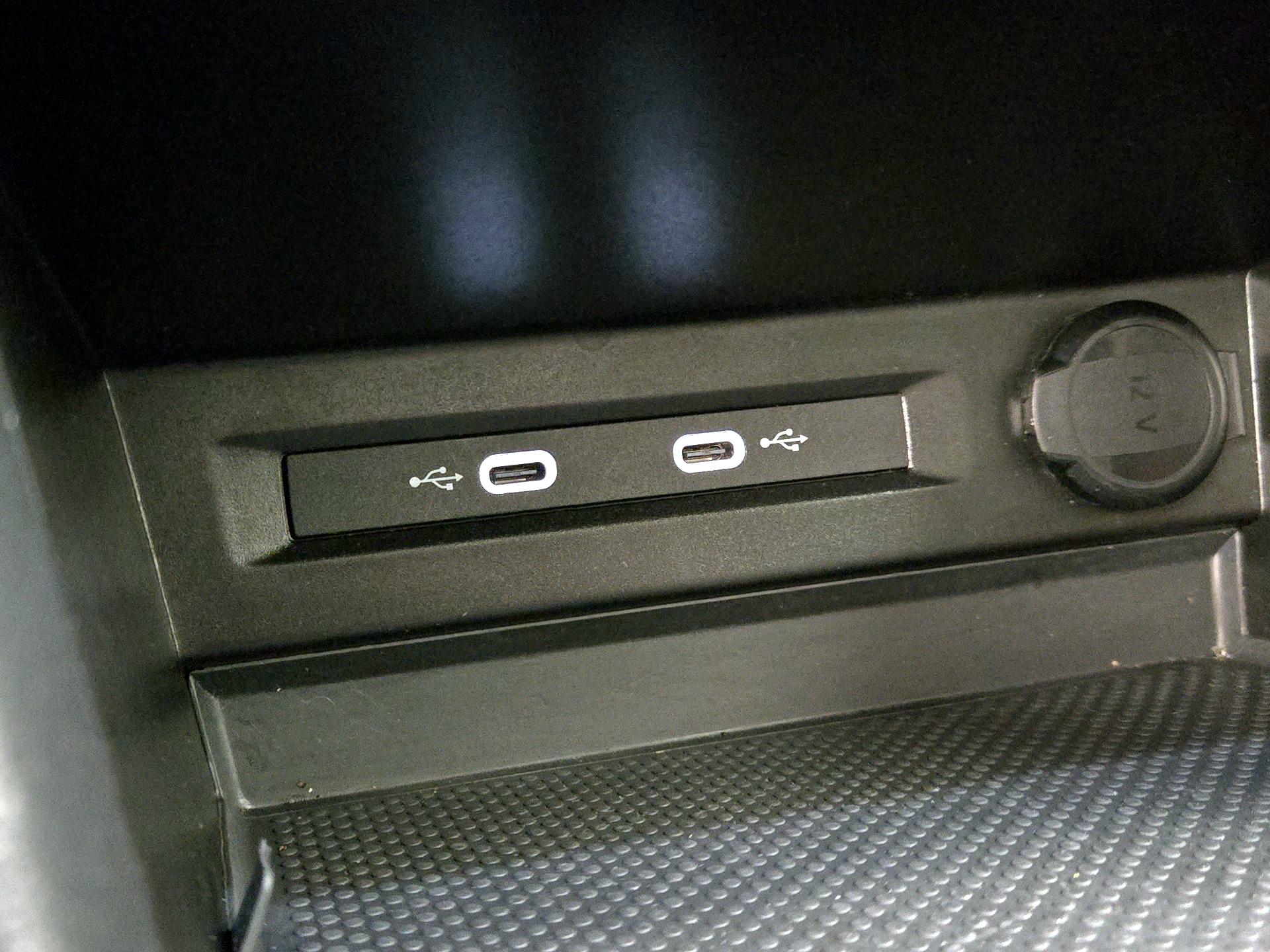 Thumbnail: 2024 Volkswagen Tiguan - 18