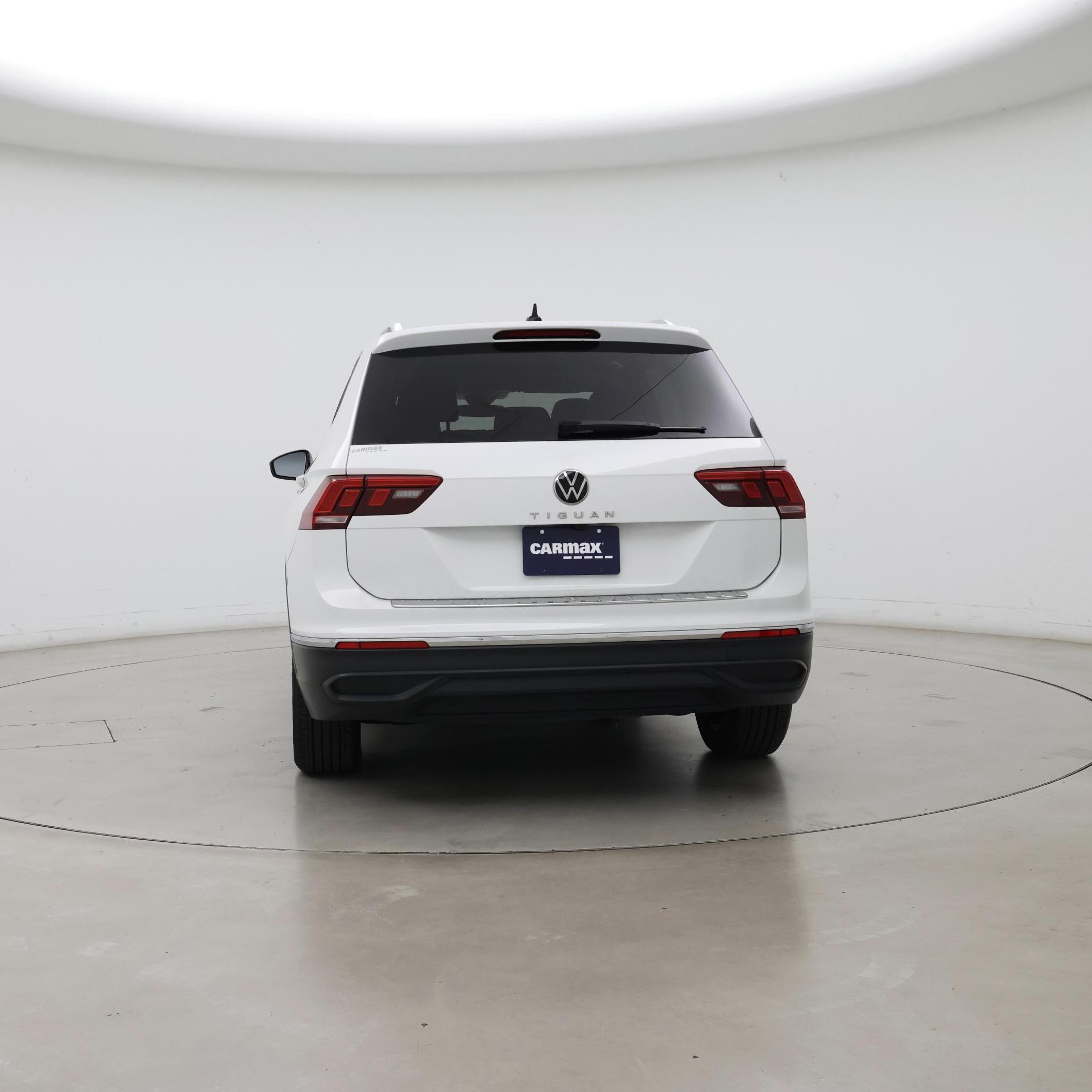 Thumbnail: 2024 Volkswagen Tiguan - 6