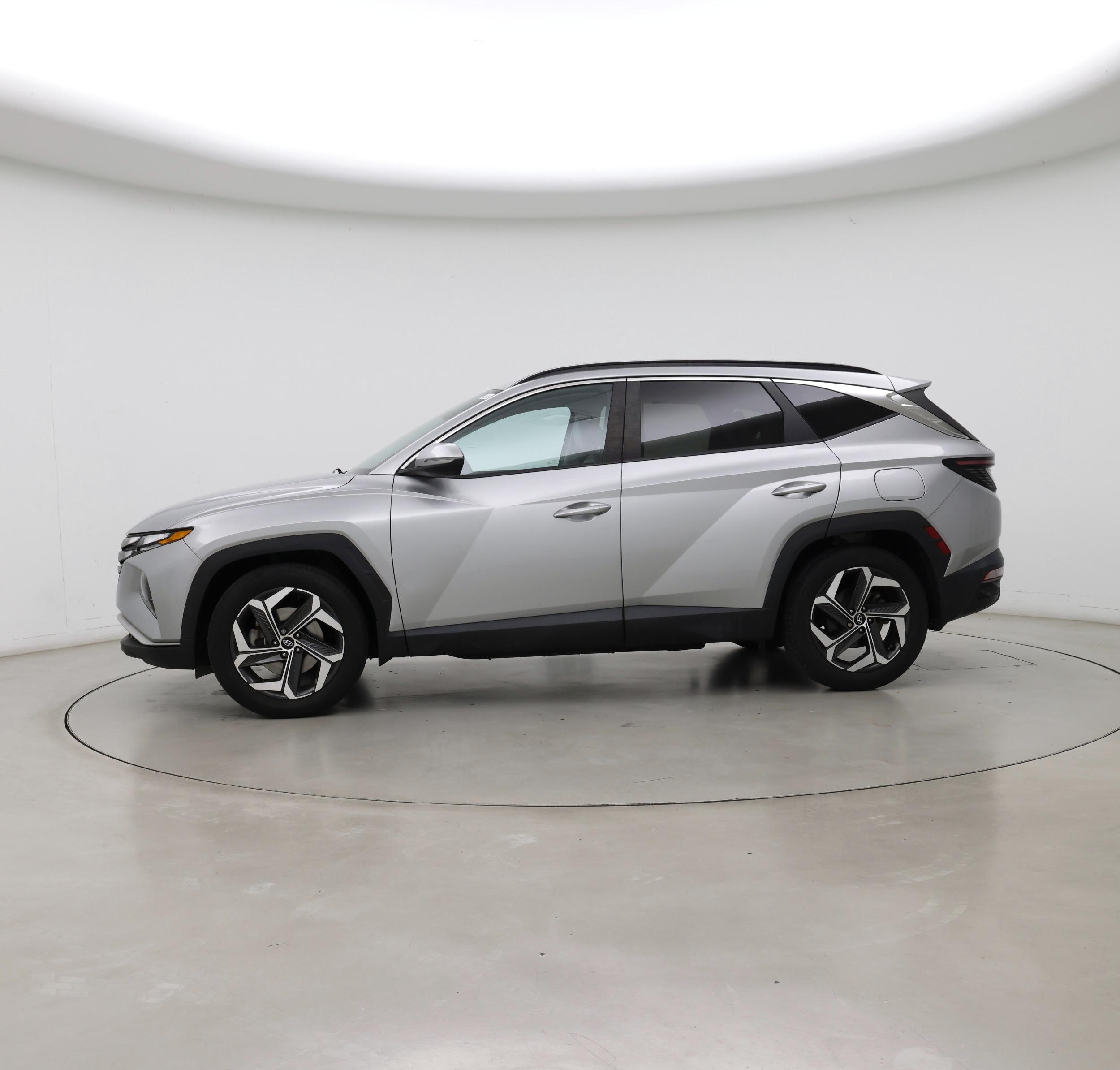 Thumbnail: 2023 Hyundai Tucson - 3