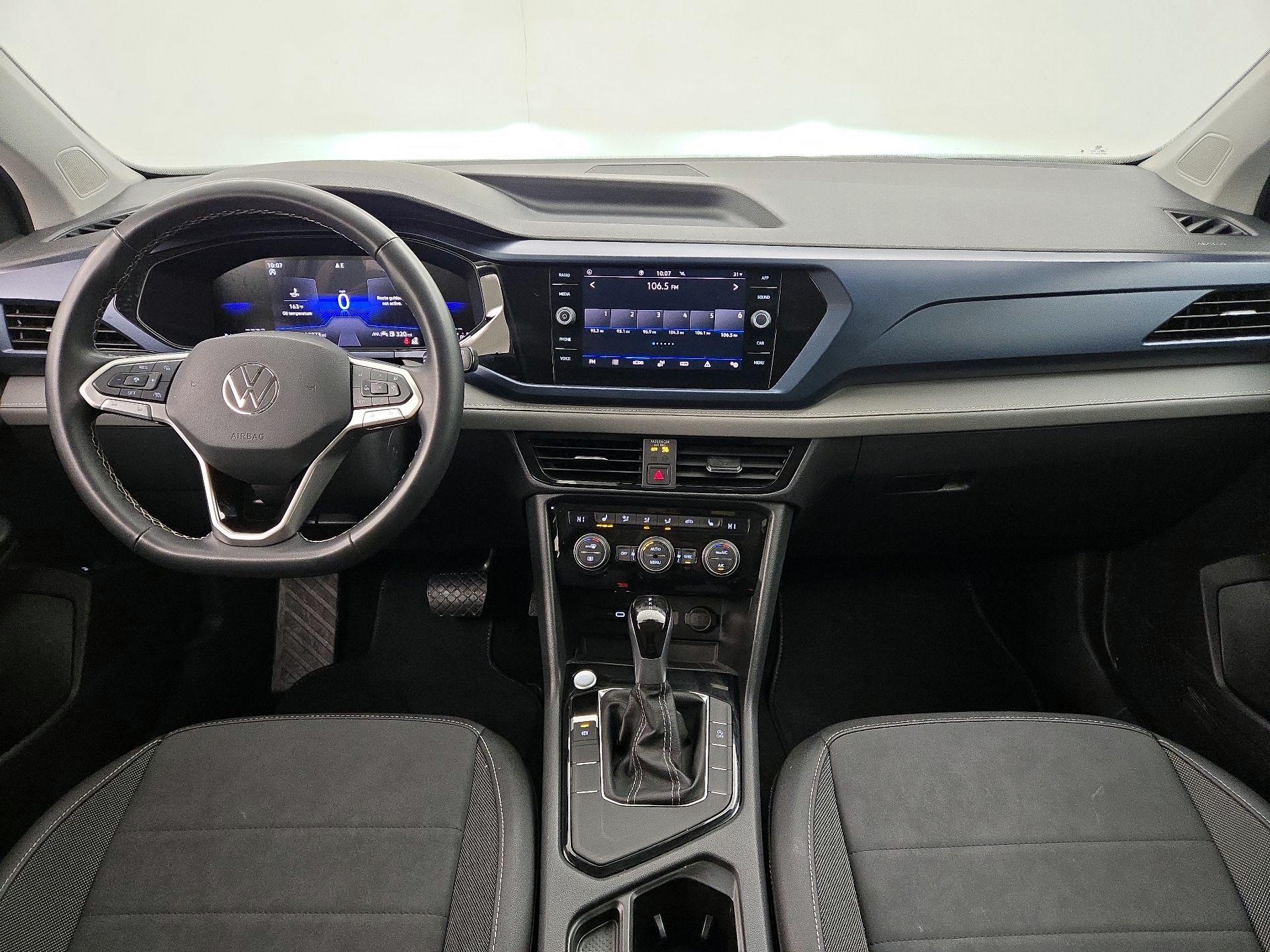 Thumbnail: 2024 Volkswagen Taos - 9