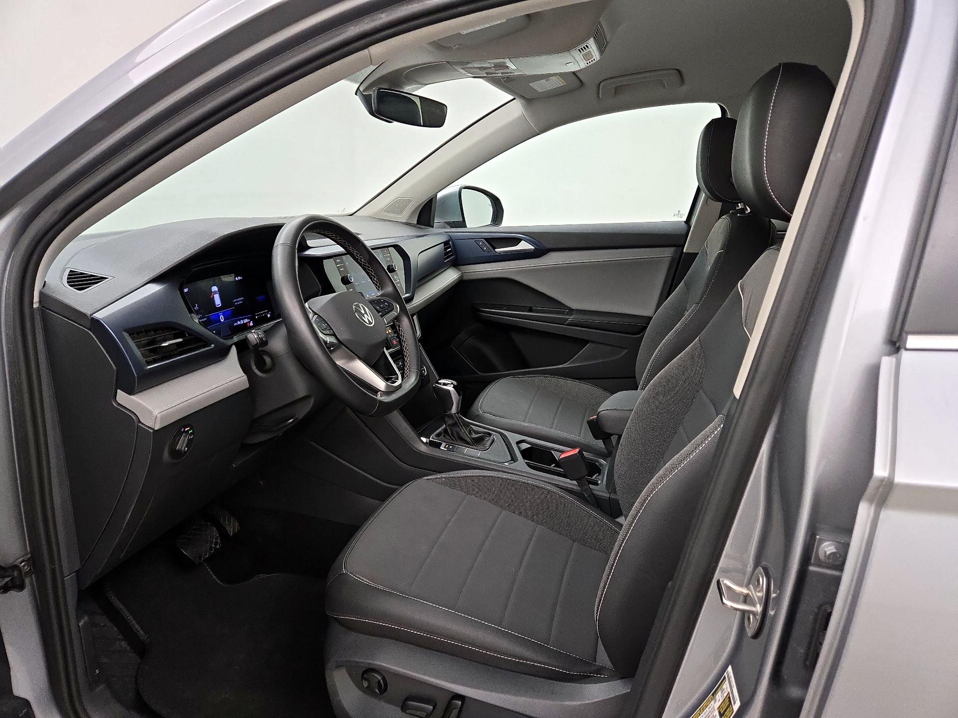 Thumbnail: 2024 Volkswagen Taos - 11