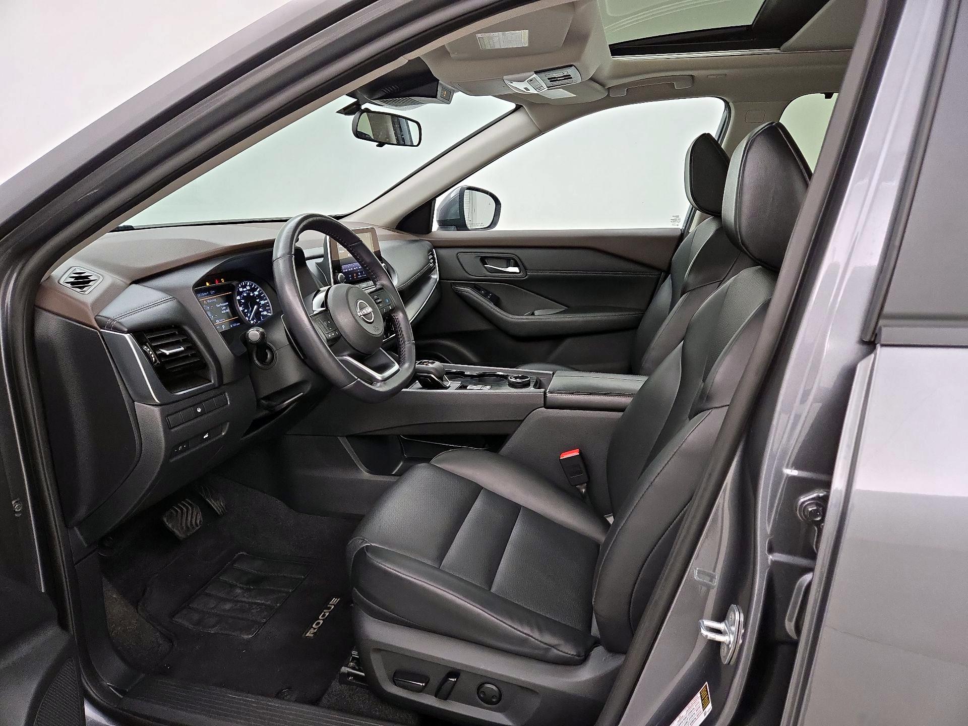 Thumbnail: 2023 Nissan Rogue - 11