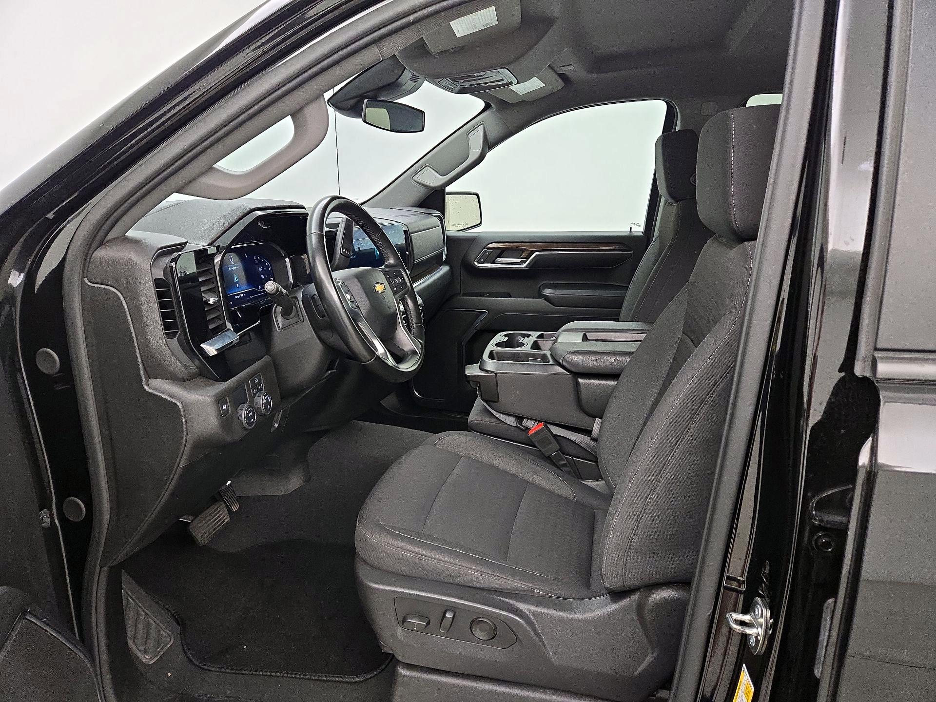 Thumbnail: 2024 Chevrolet Silverado 1500 - 11