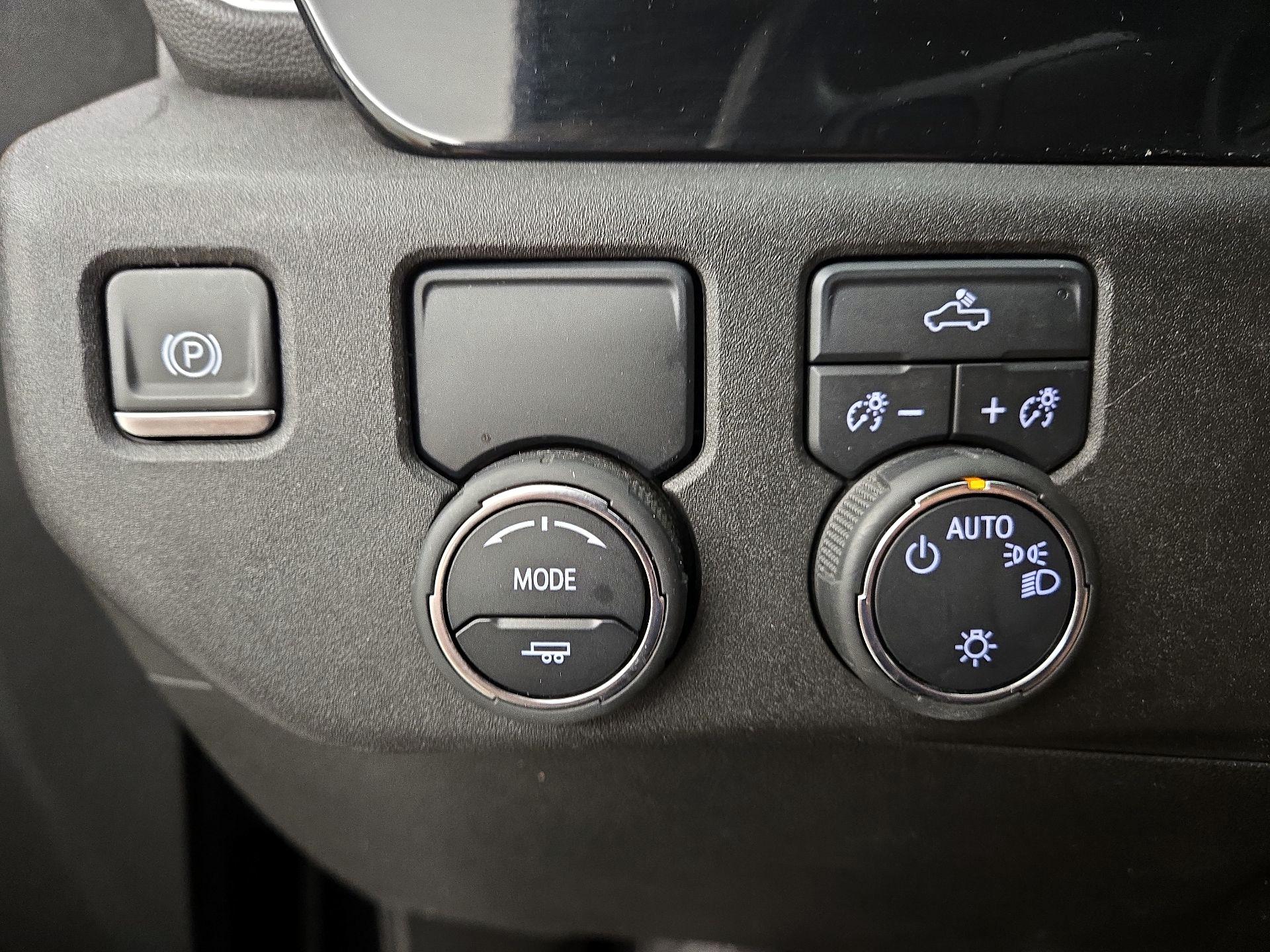 Thumbnail: 2024 Chevrolet Silverado 1500 - 13