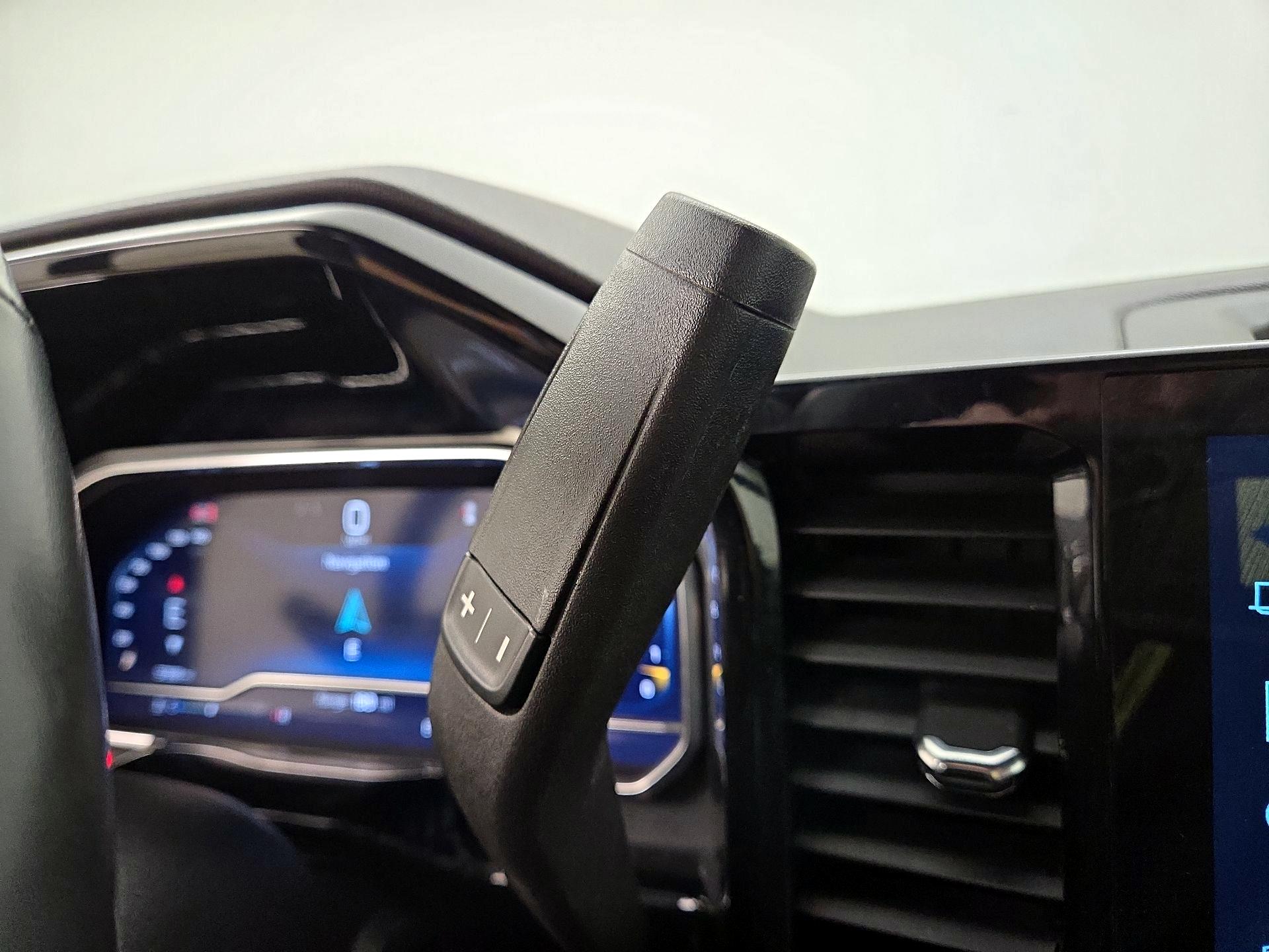 Thumbnail: 2024 Chevrolet Silverado 1500 - 17