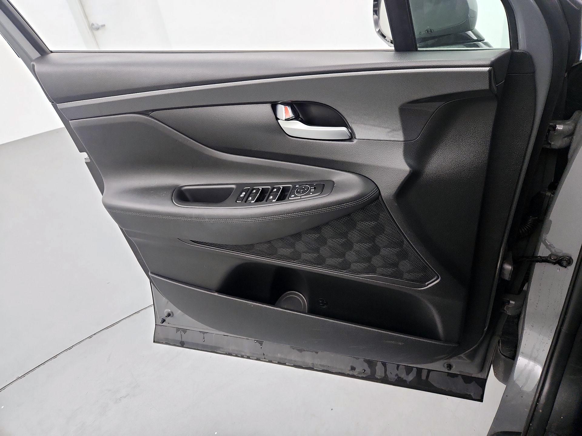 Thumbnail: 2023 Hyundai Santa Fe - 12