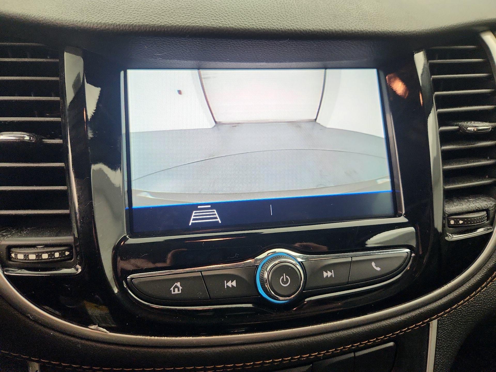 Thumbnail: 2021 Chevrolet Trax - 14