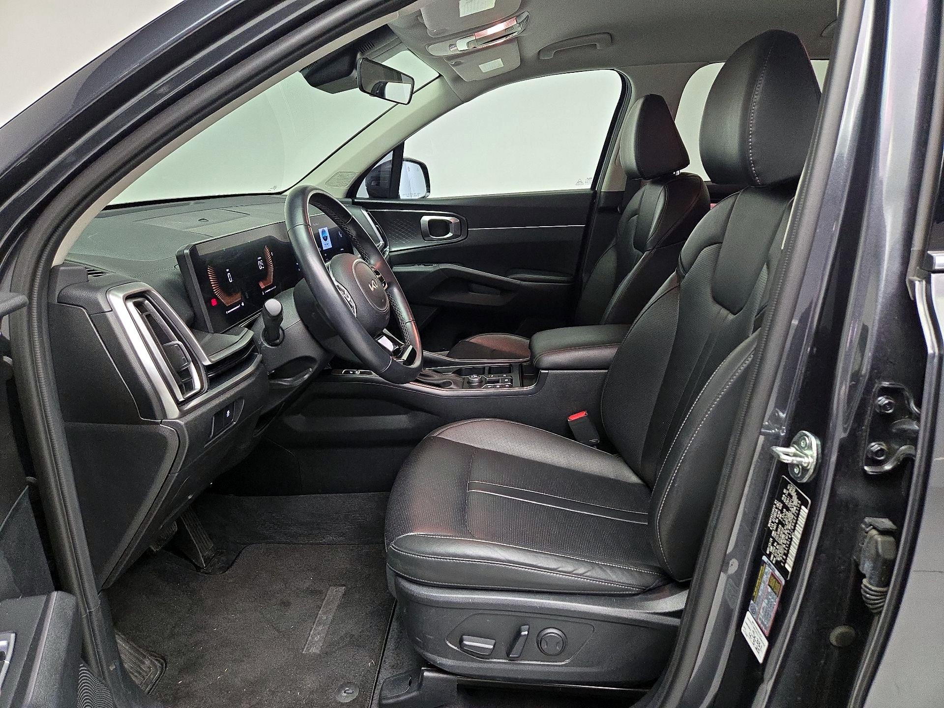 Thumbnail: 2024 Kia Sorento - 11