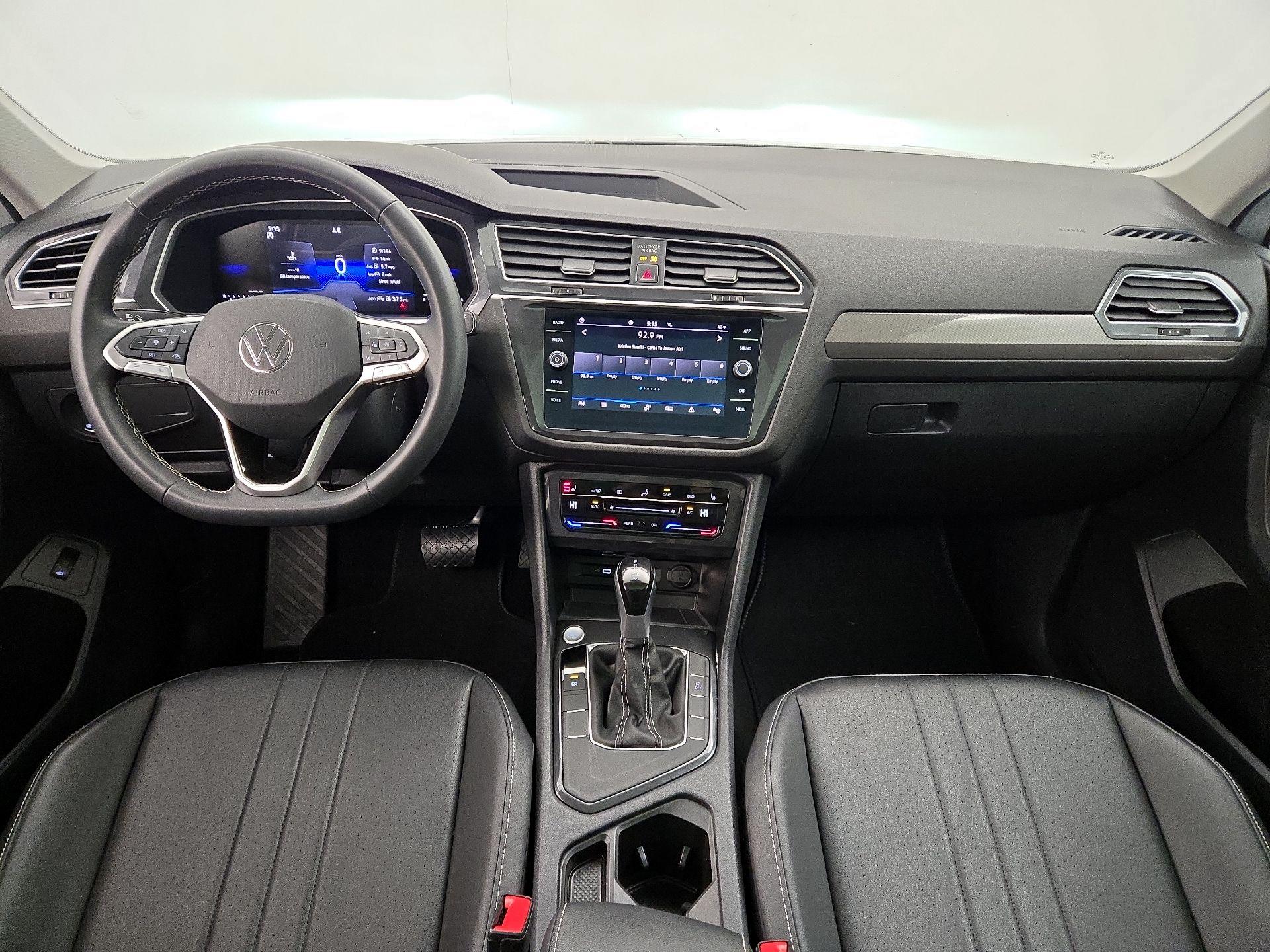 Thumbnail: 2024 Volkswagen Tiguan - 9