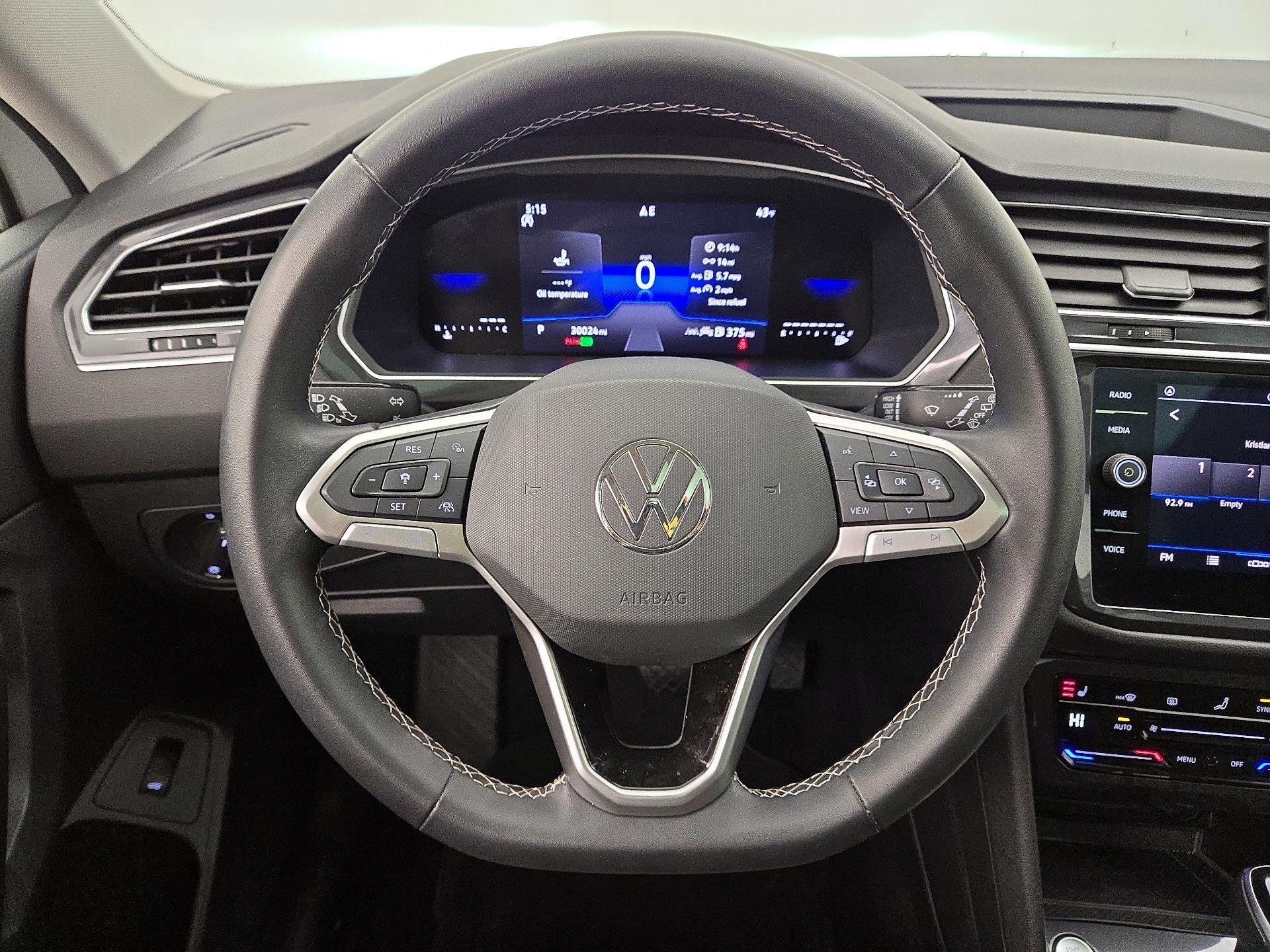 Thumbnail: 2024 Volkswagen Tiguan - 10