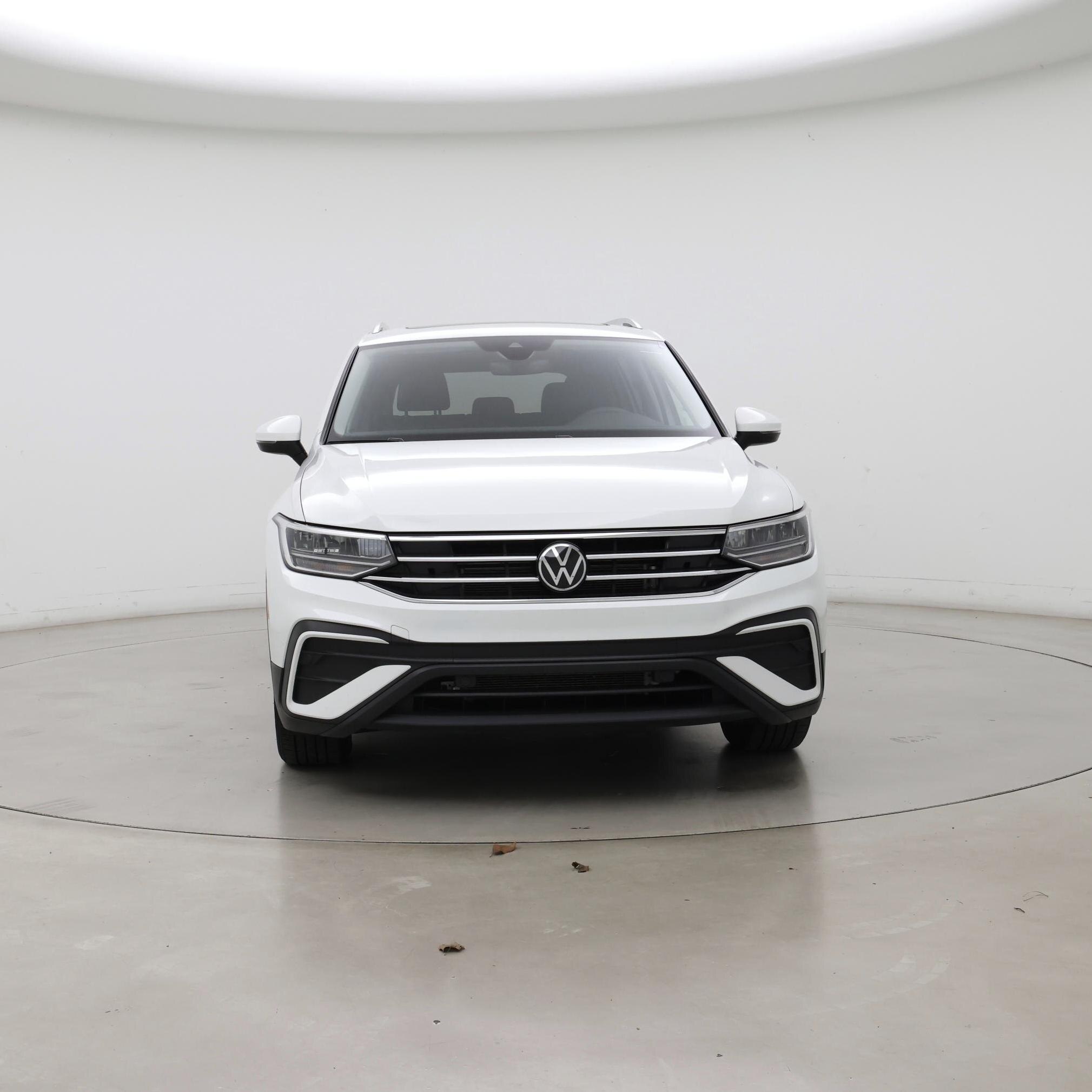 Thumbnail: 2024 Volkswagen Tiguan - 5