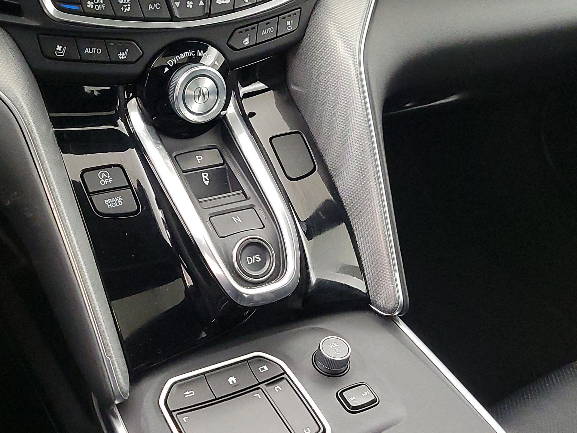 Thumbnail: 2022 Acura TLX - 18