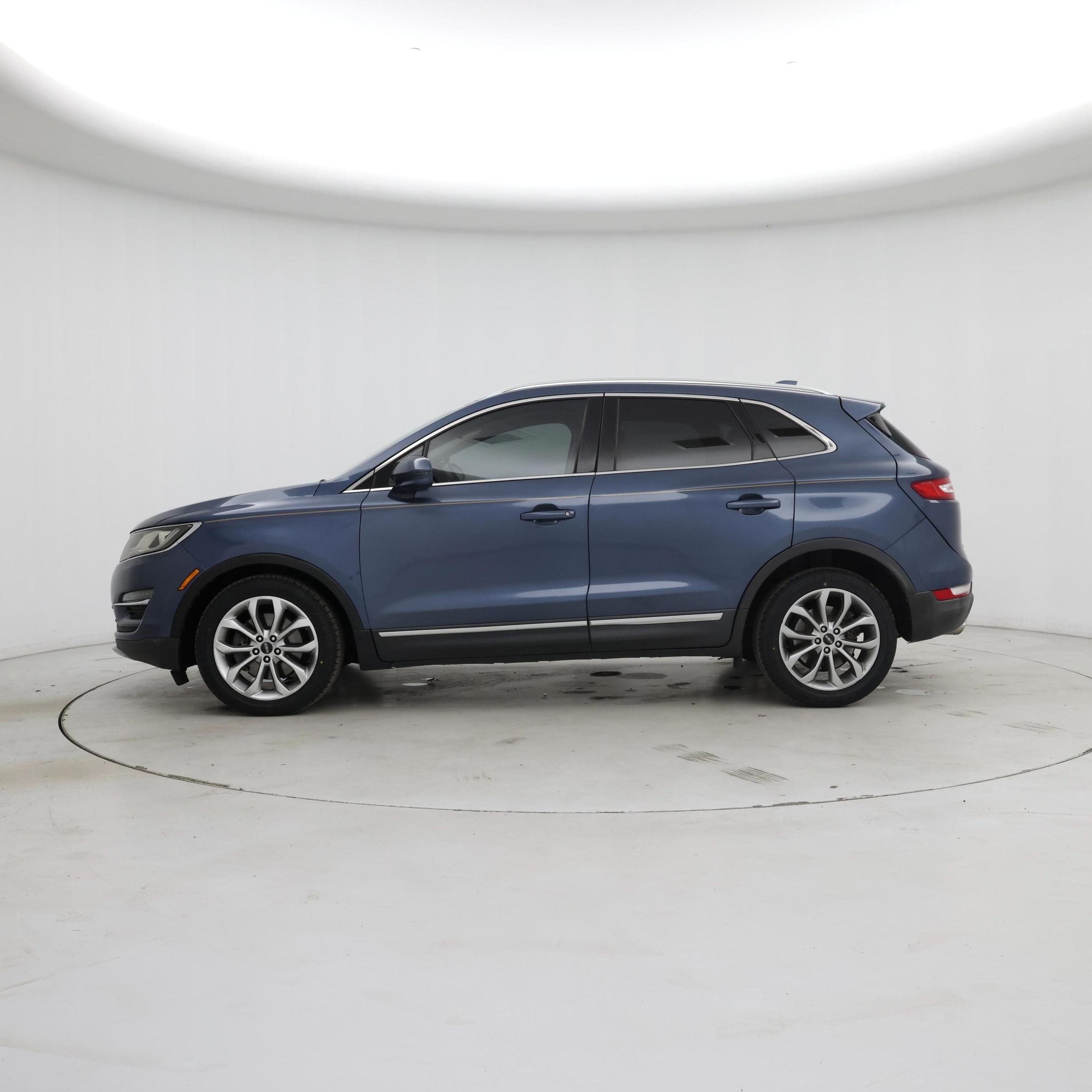Thumbnail: 2018 Lincoln MKC - 3