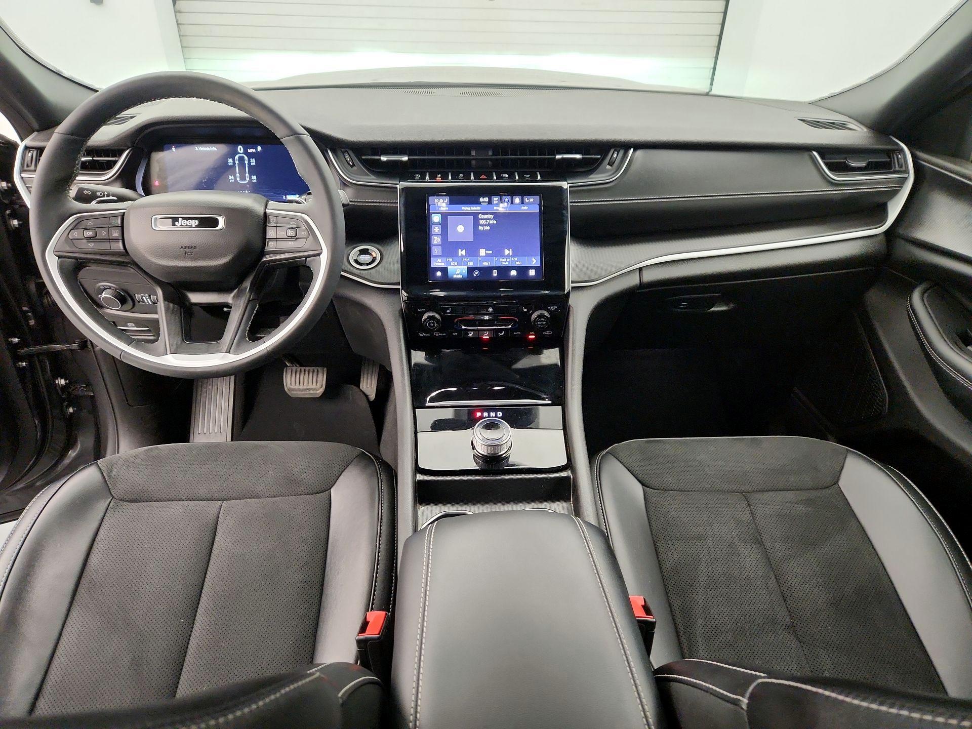 Thumbnail: 2024 Jeep Grand Cherokee L - 9