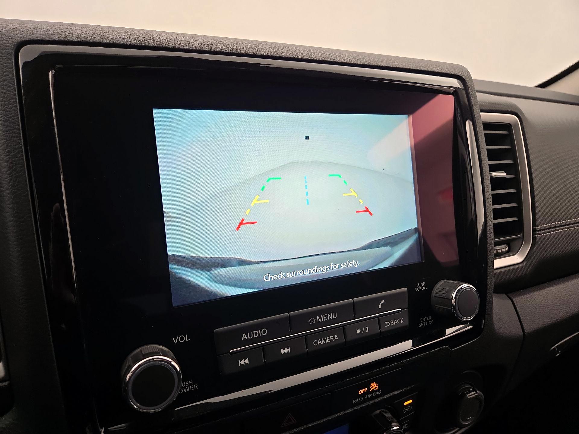 Thumbnail: 2022 Nissan Frontier - 14