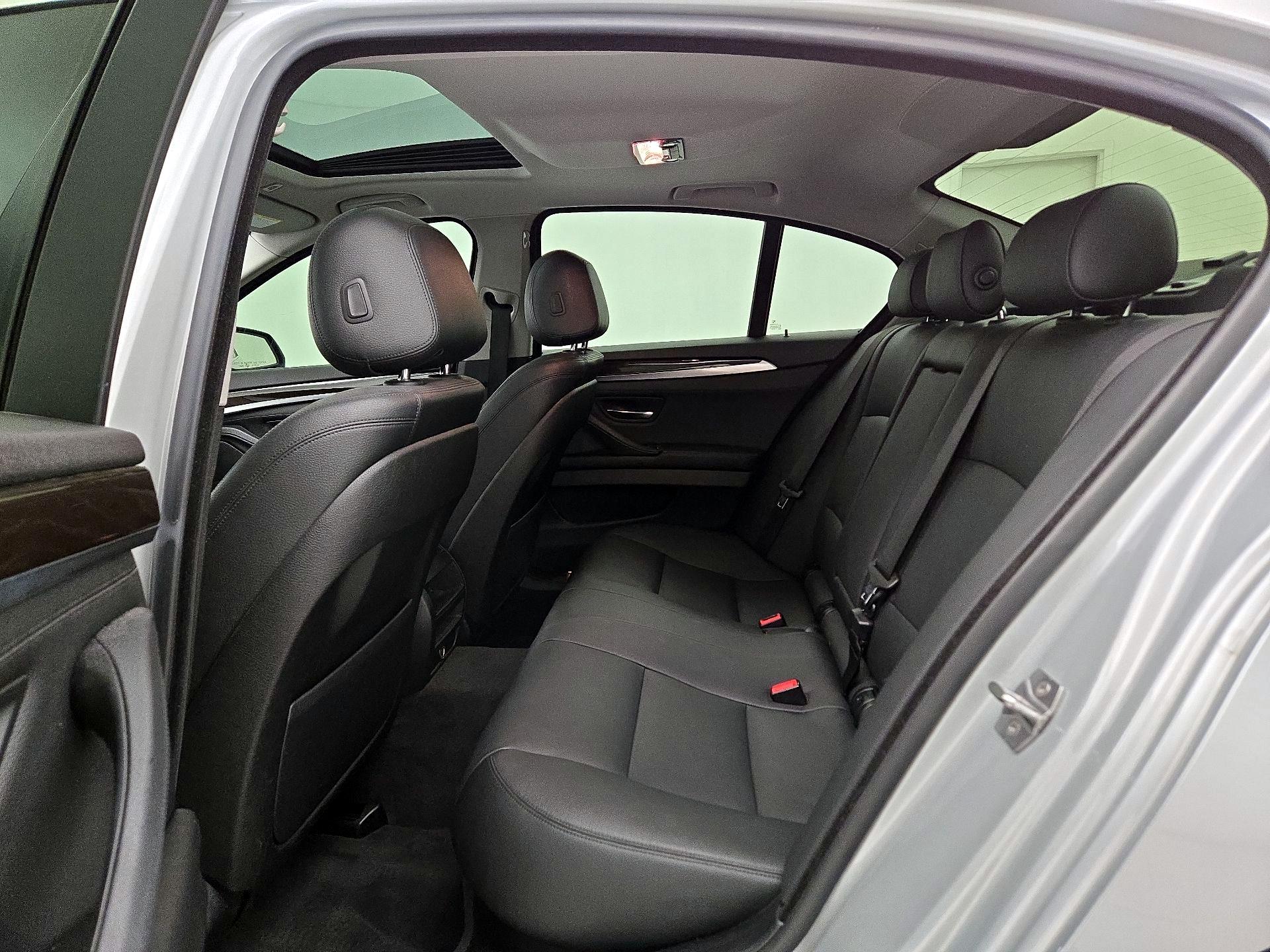 Thumbnail: 2015 BMW 5 Series - 20