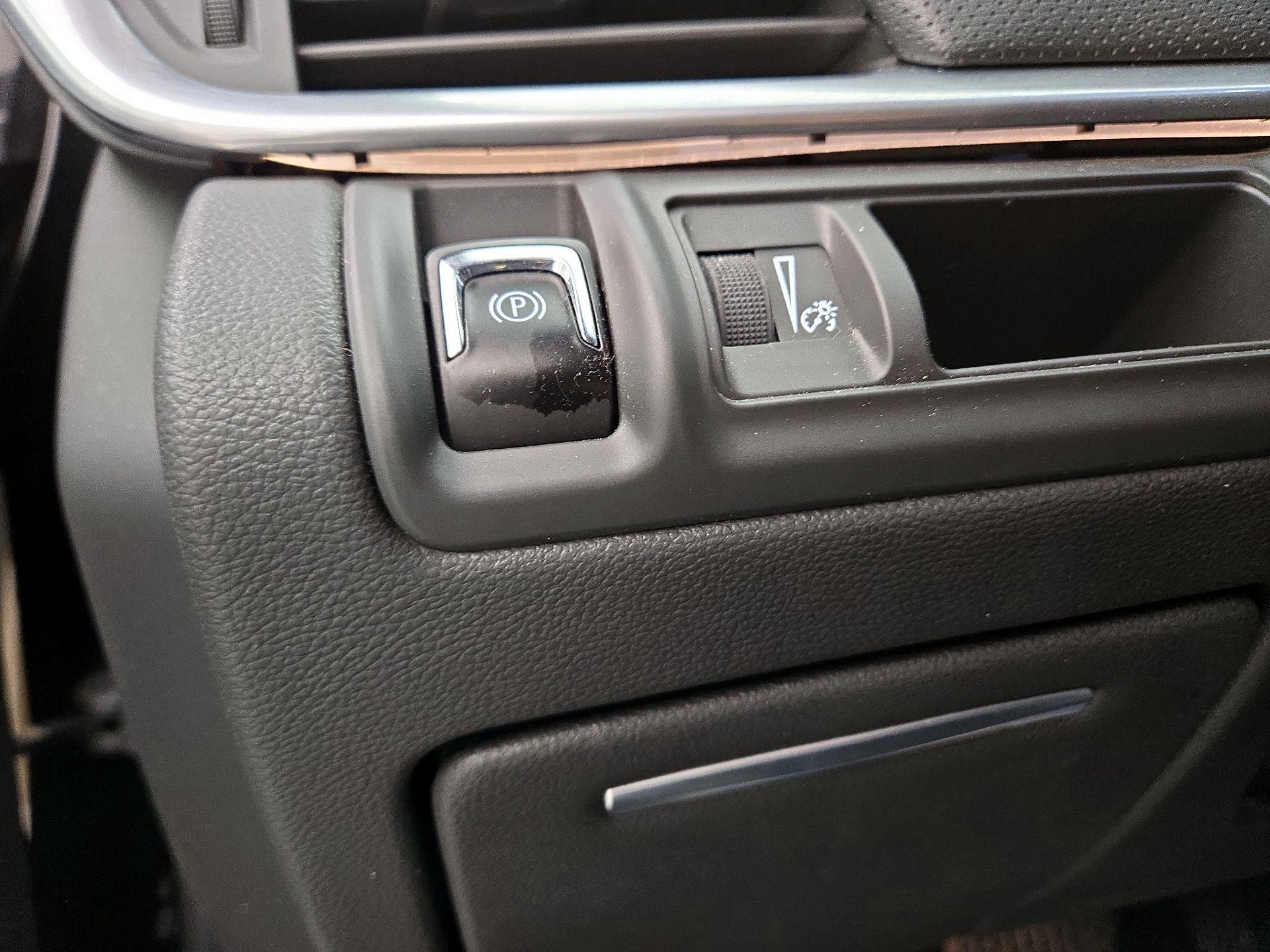 Thumbnail: 2019 Cadillac XTS - 13