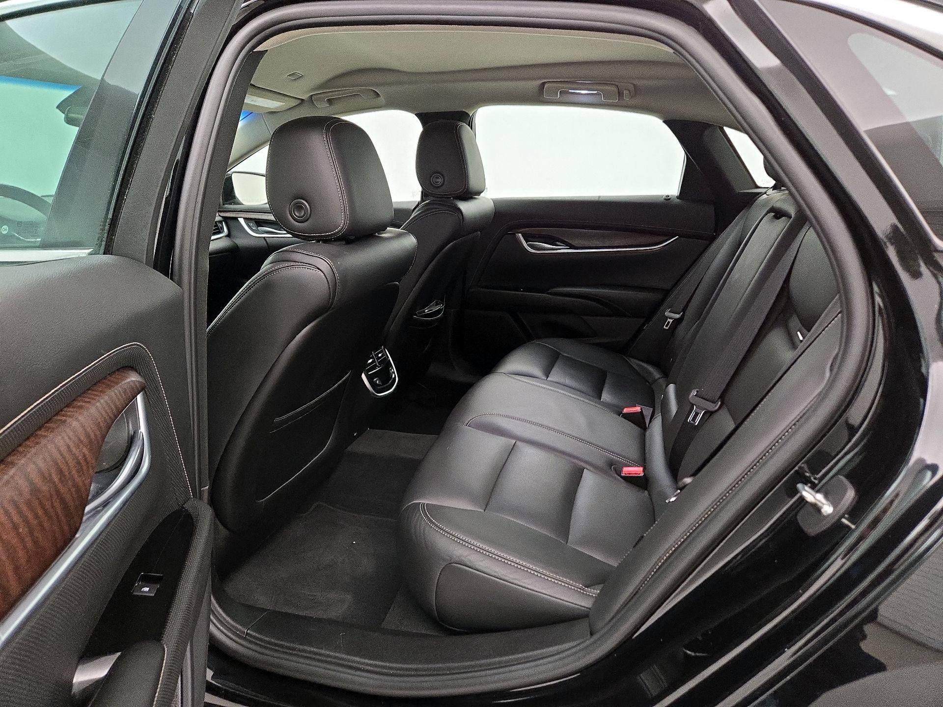 Thumbnail: 2019 Cadillac XTS - 20