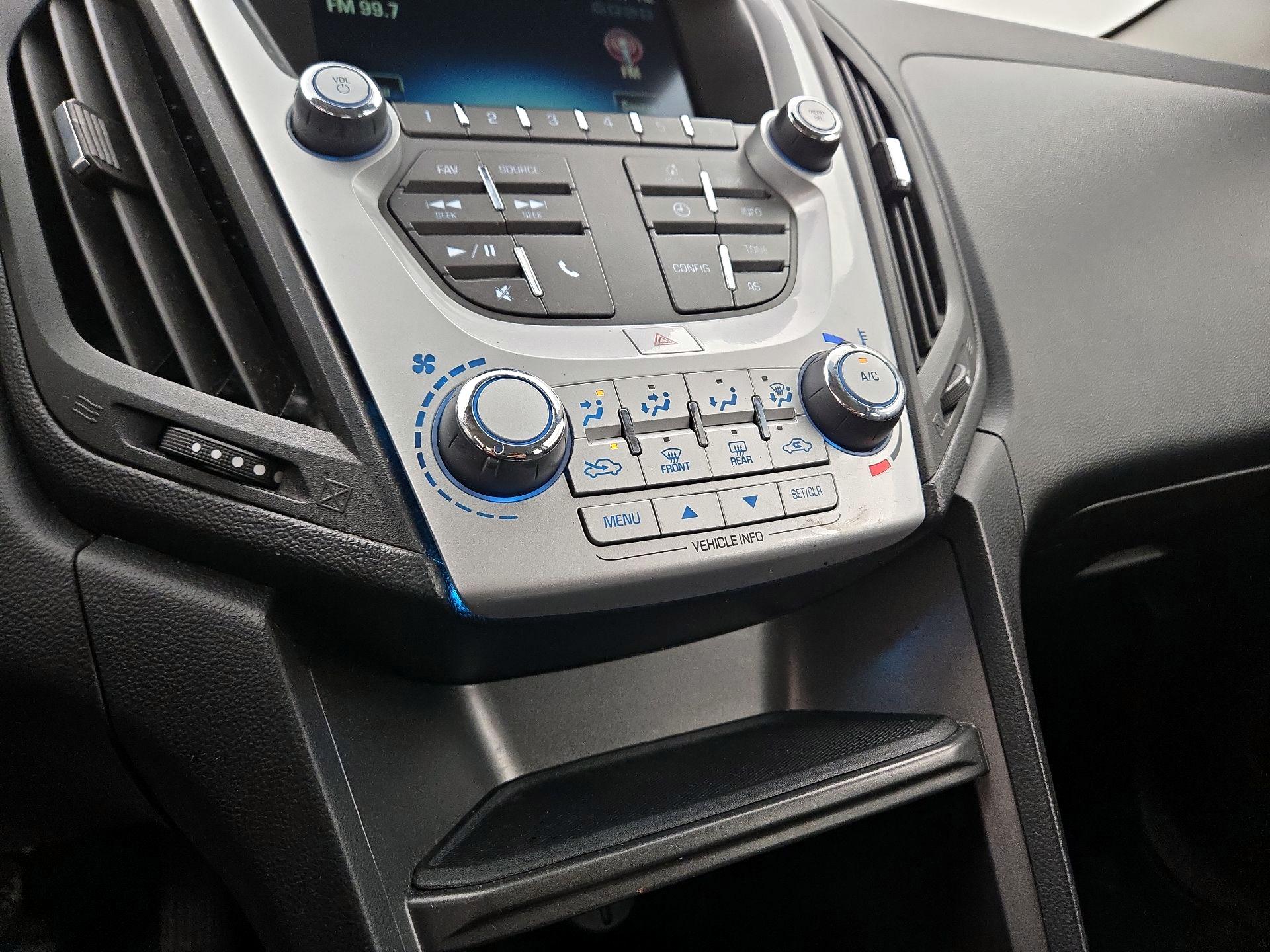 Thumbnail: 2016 Chevrolet Equinox - 15