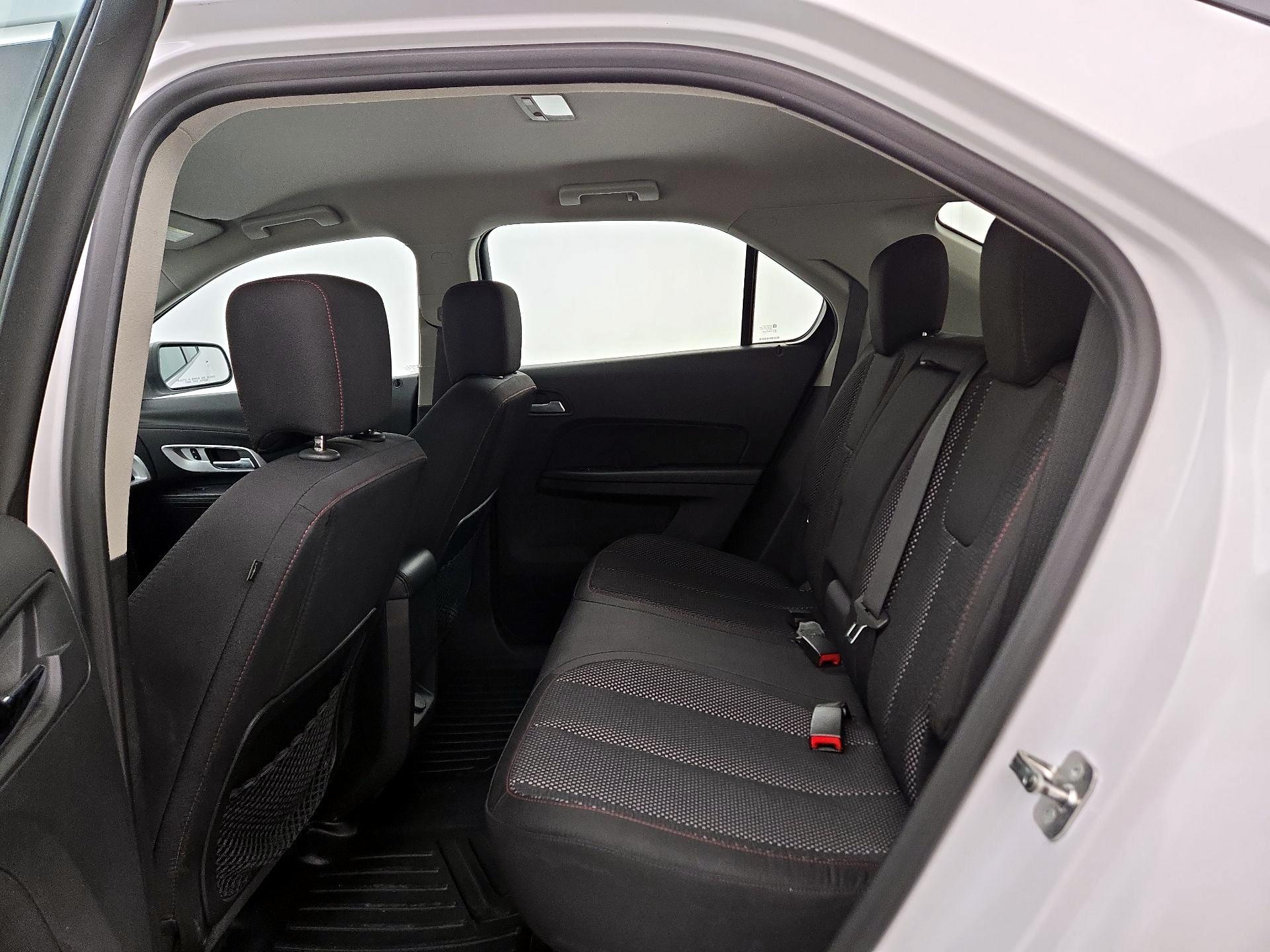 Thumbnail: 2016 Chevrolet Equinox - 18